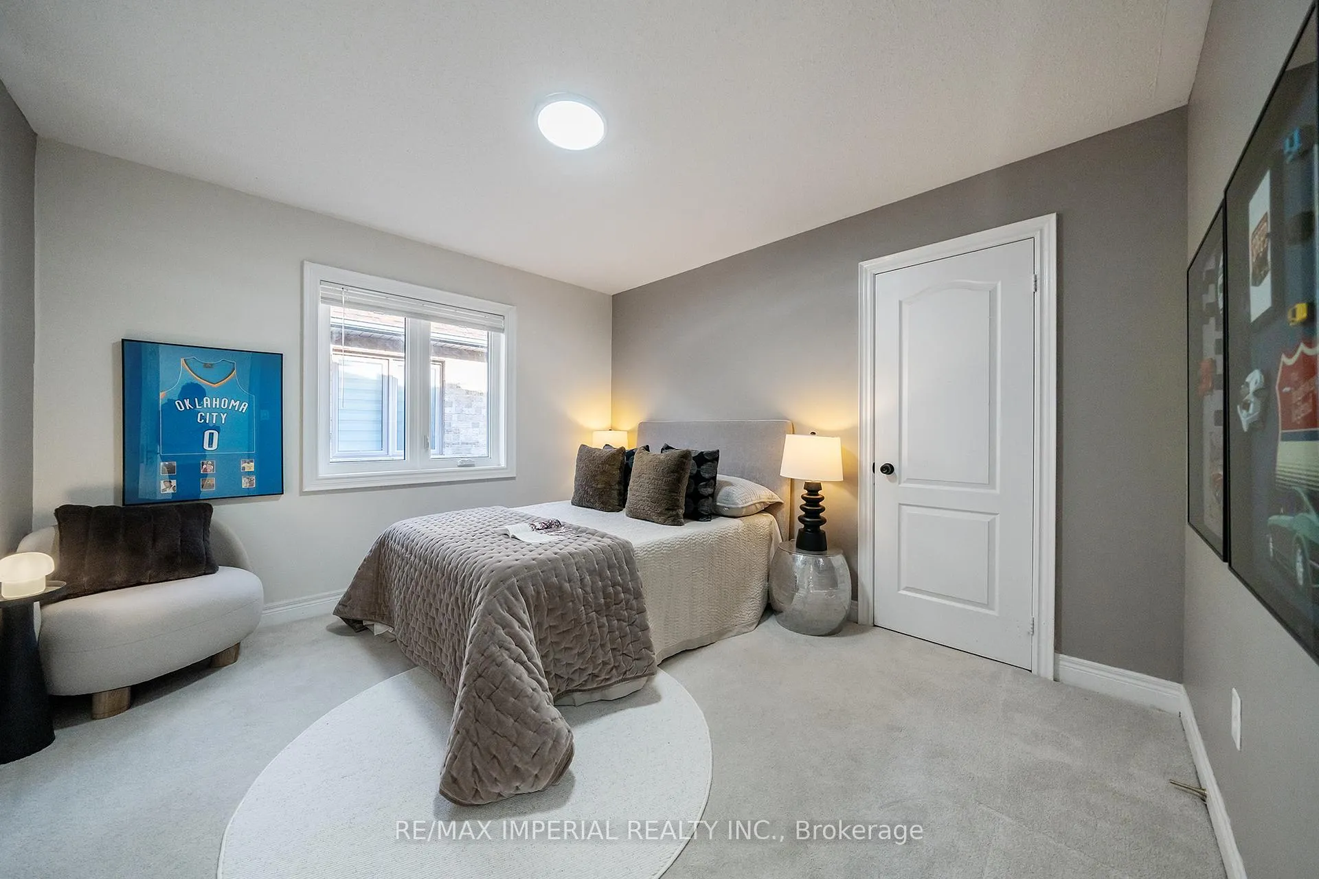 Photo 34 of 2252 Pine Glen Road, Oakville, Westmount — HOMEH