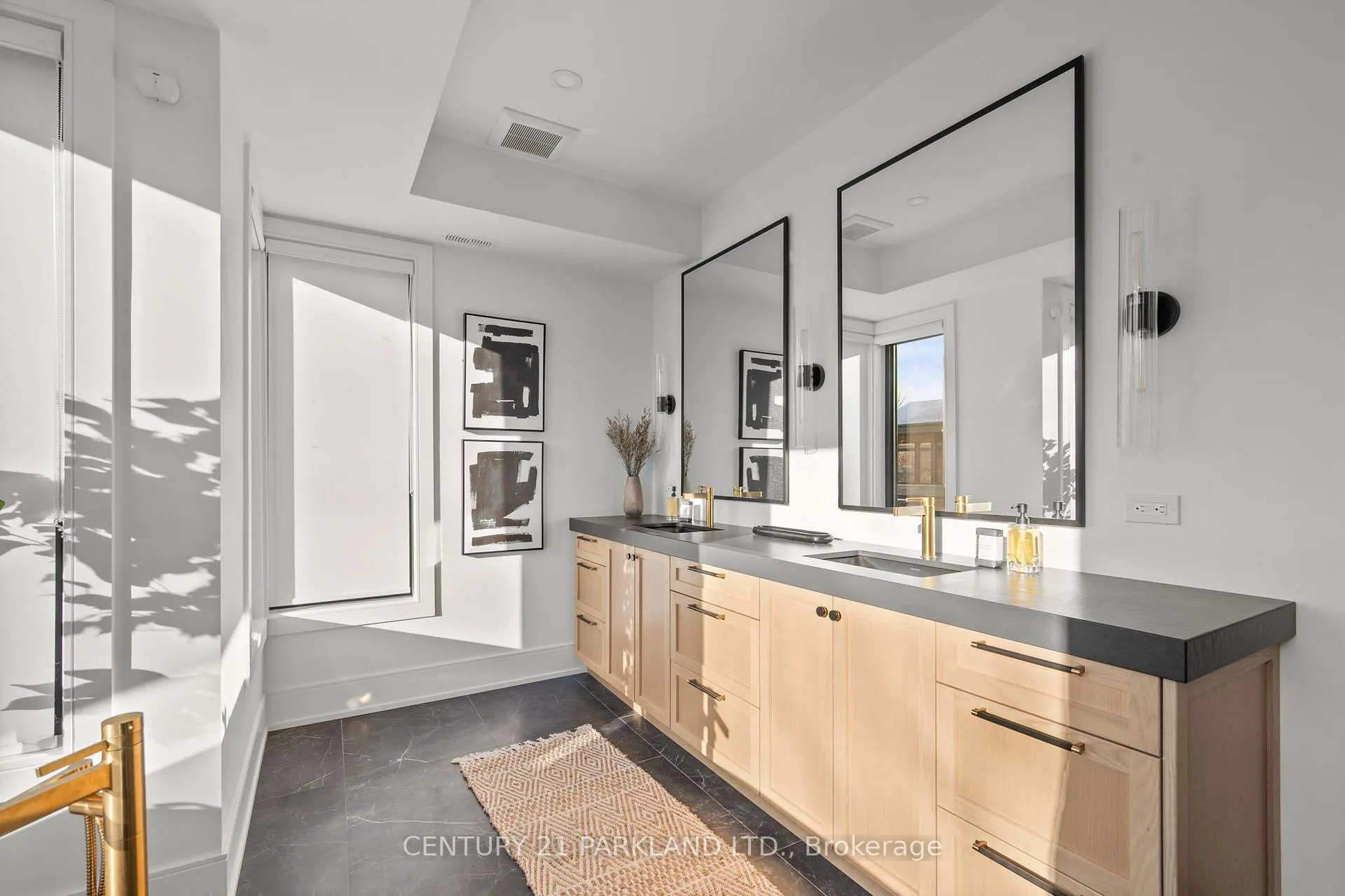 Photo 24 of 715 Simpson Avenue, Pickering, Bay Ridges — HOMEH