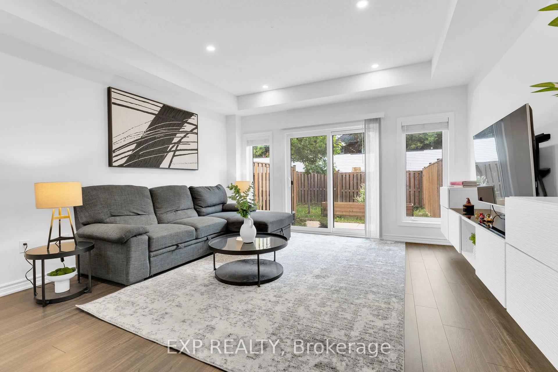 Photo 14 of 53 Gibson Avenue, Hamilton, Gibson — HOMEH