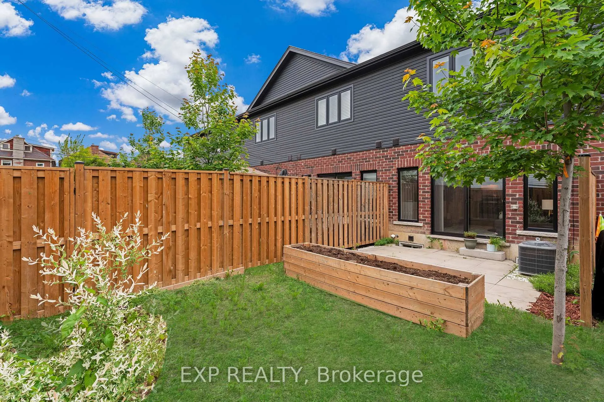 Photo 34 of 53 Gibson Avenue, Hamilton, Gibson — HOMEH