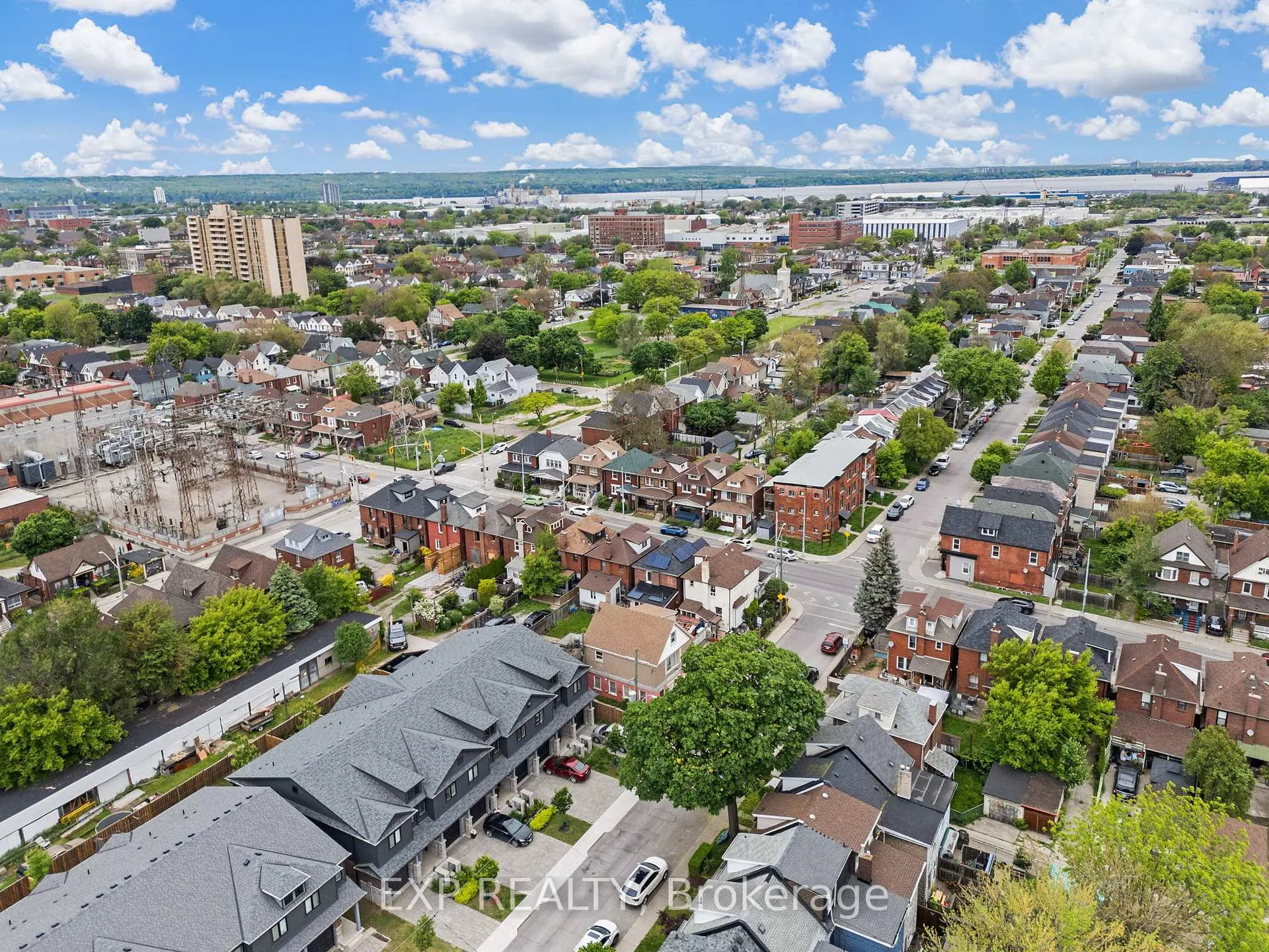 Photo 38 of 53 Gibson Avenue, Hamilton, Gibson — HOMEH