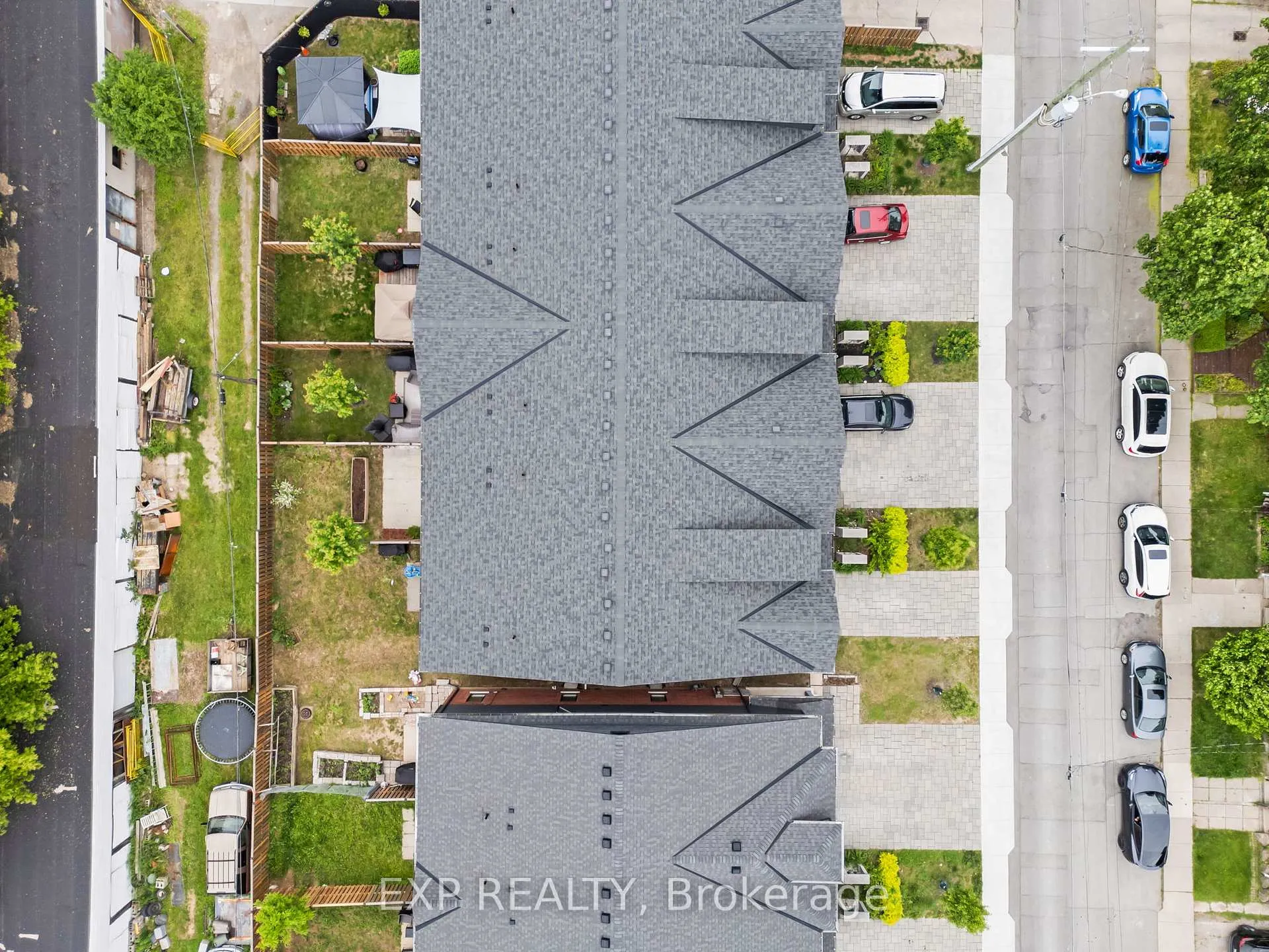 Photo 40 of 53 Gibson Avenue, Hamilton, Gibson — HOMEH