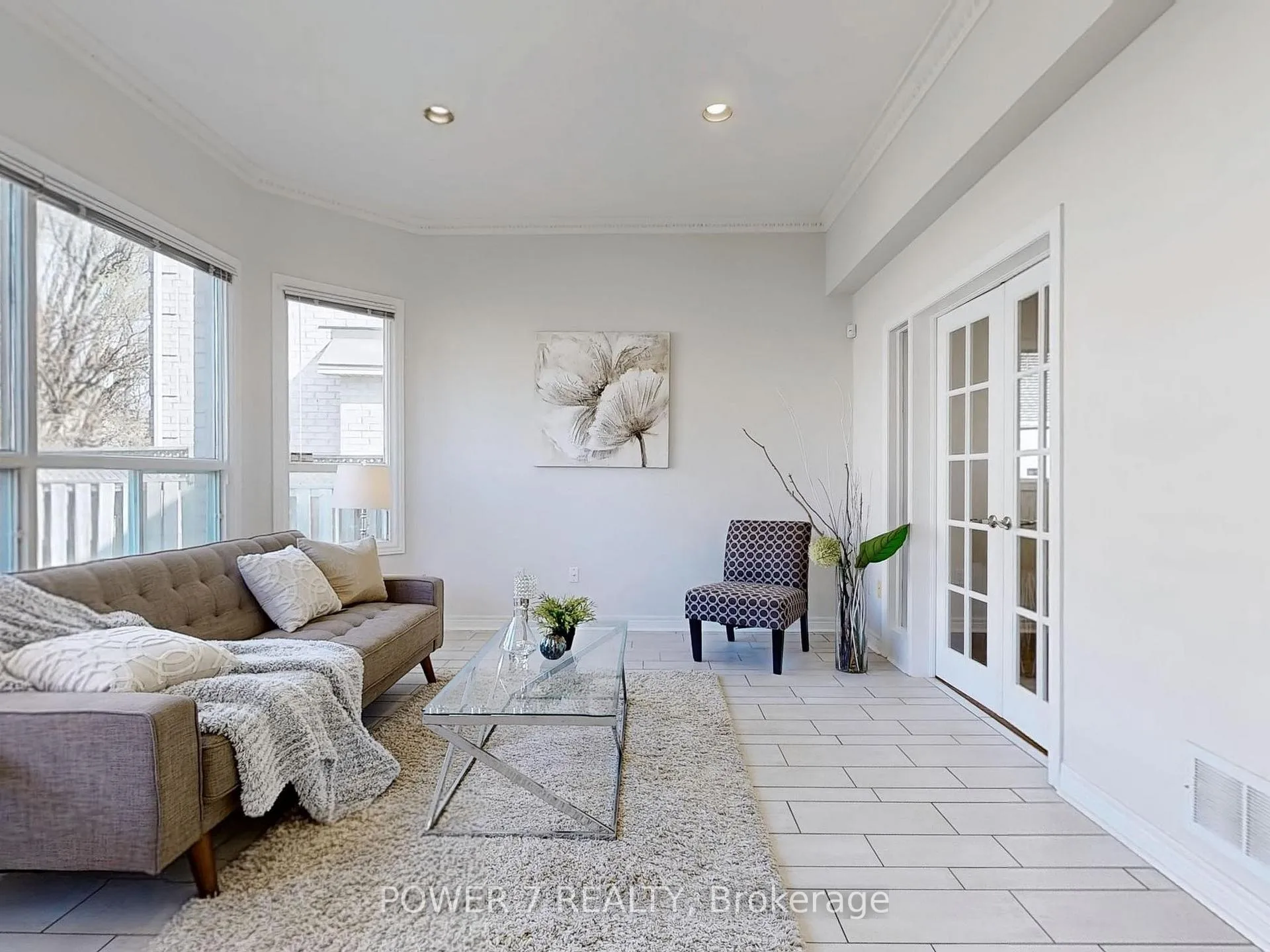 Photo 11 of 101 Boxwood Crescent, Markham, Rouge Fairways — HOMEH