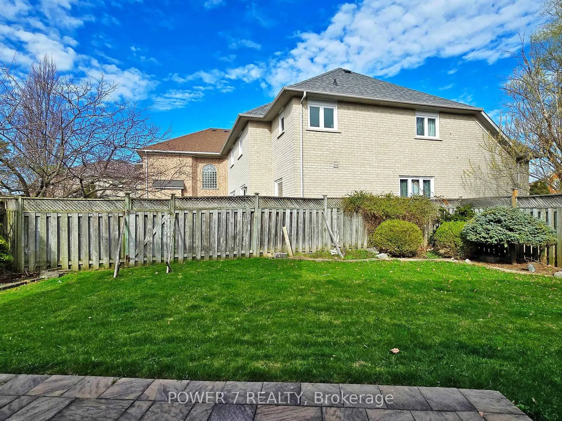 Photo 33 of 101 Boxwood Crescent, Markham, Rouge Fairways — HOMEH