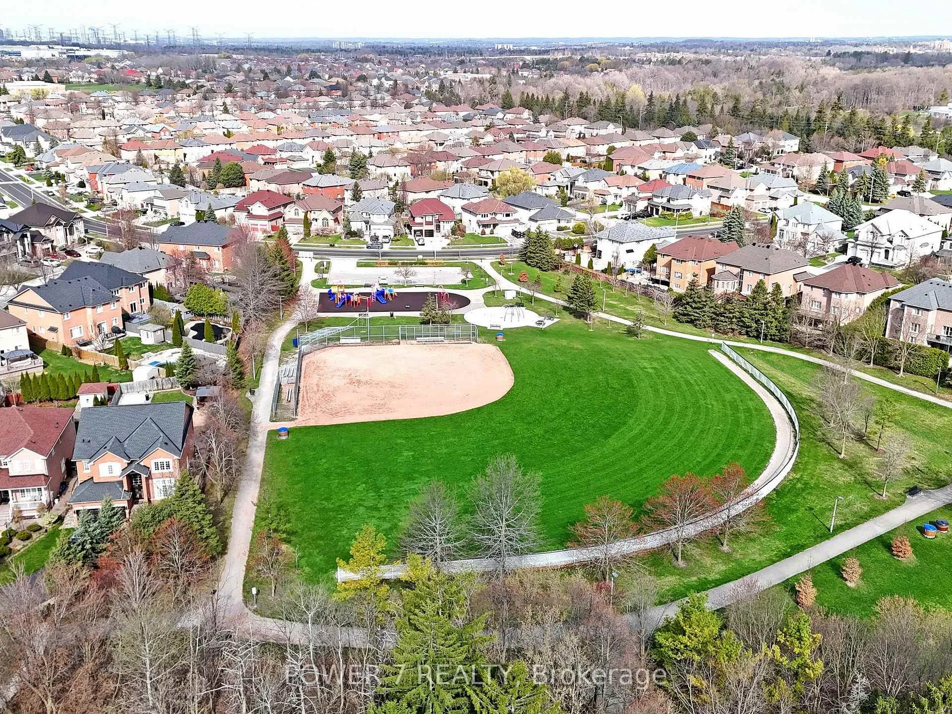 Photo 40 of 101 Boxwood Crescent, Markham, Rouge Fairways — HOMEH
