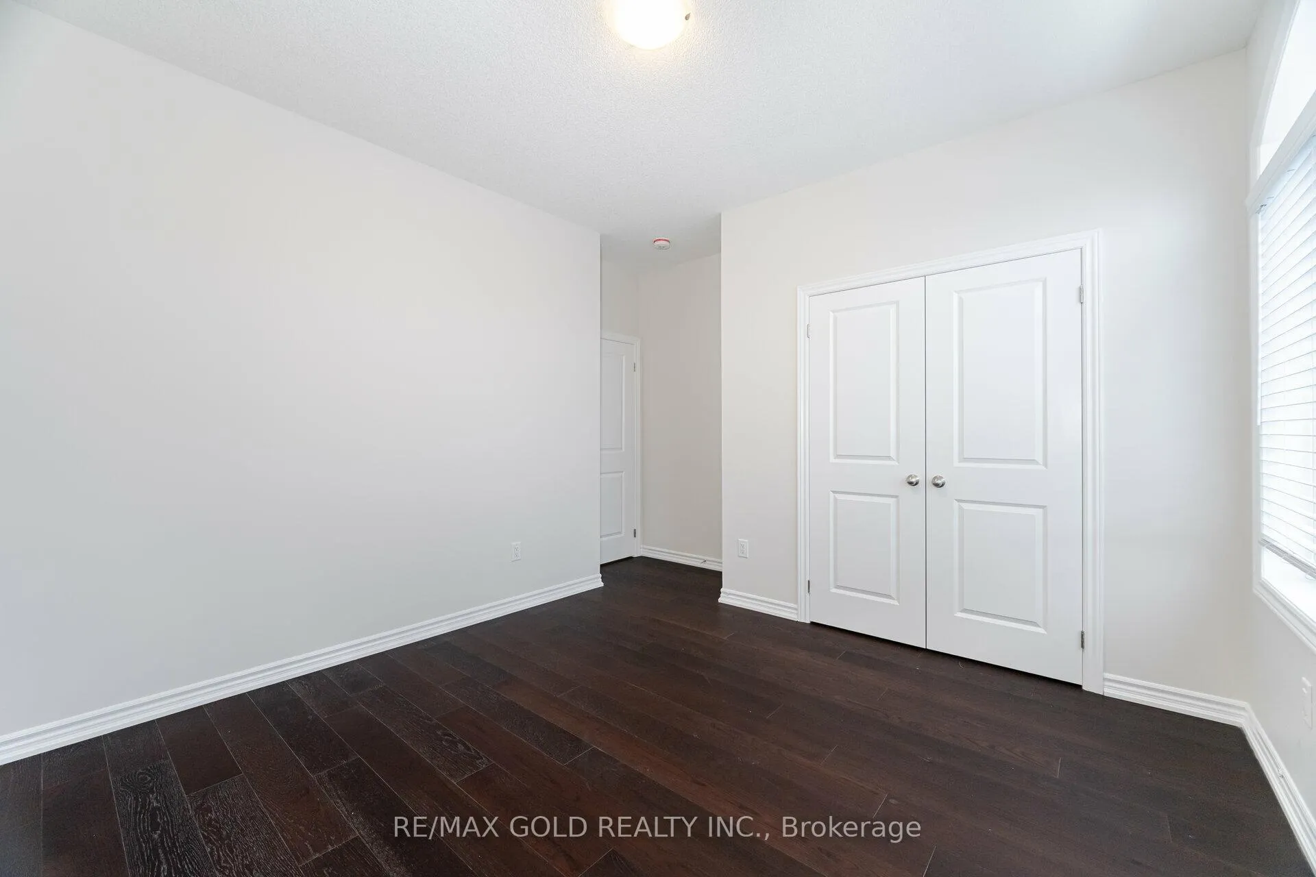 Photo 20 of 52 Block Road, Brampton, Northwest Brampton — HOMEH