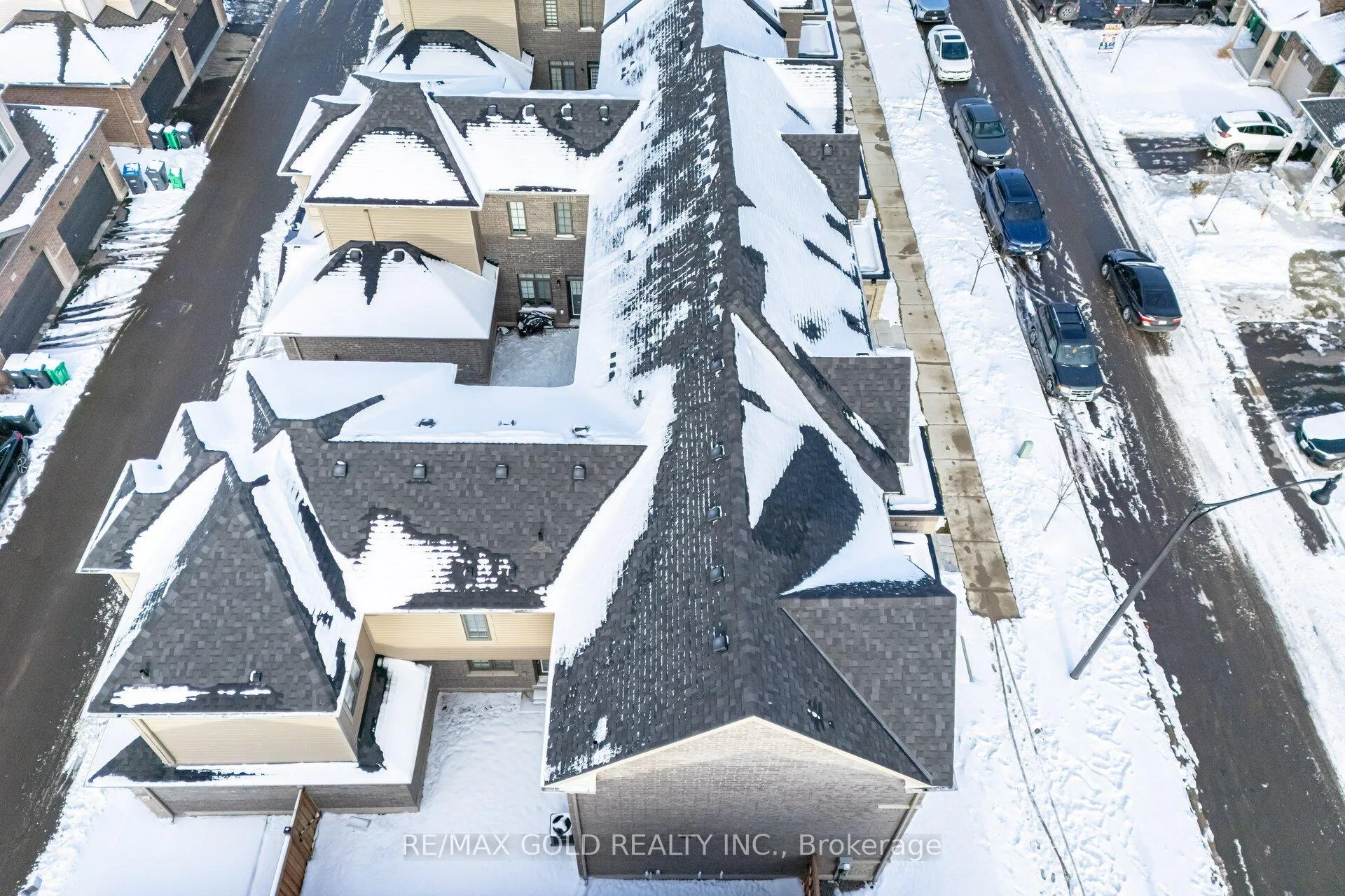 Photo 37 of 52 Block Road, Brampton, Northwest Brampton — HOMEH