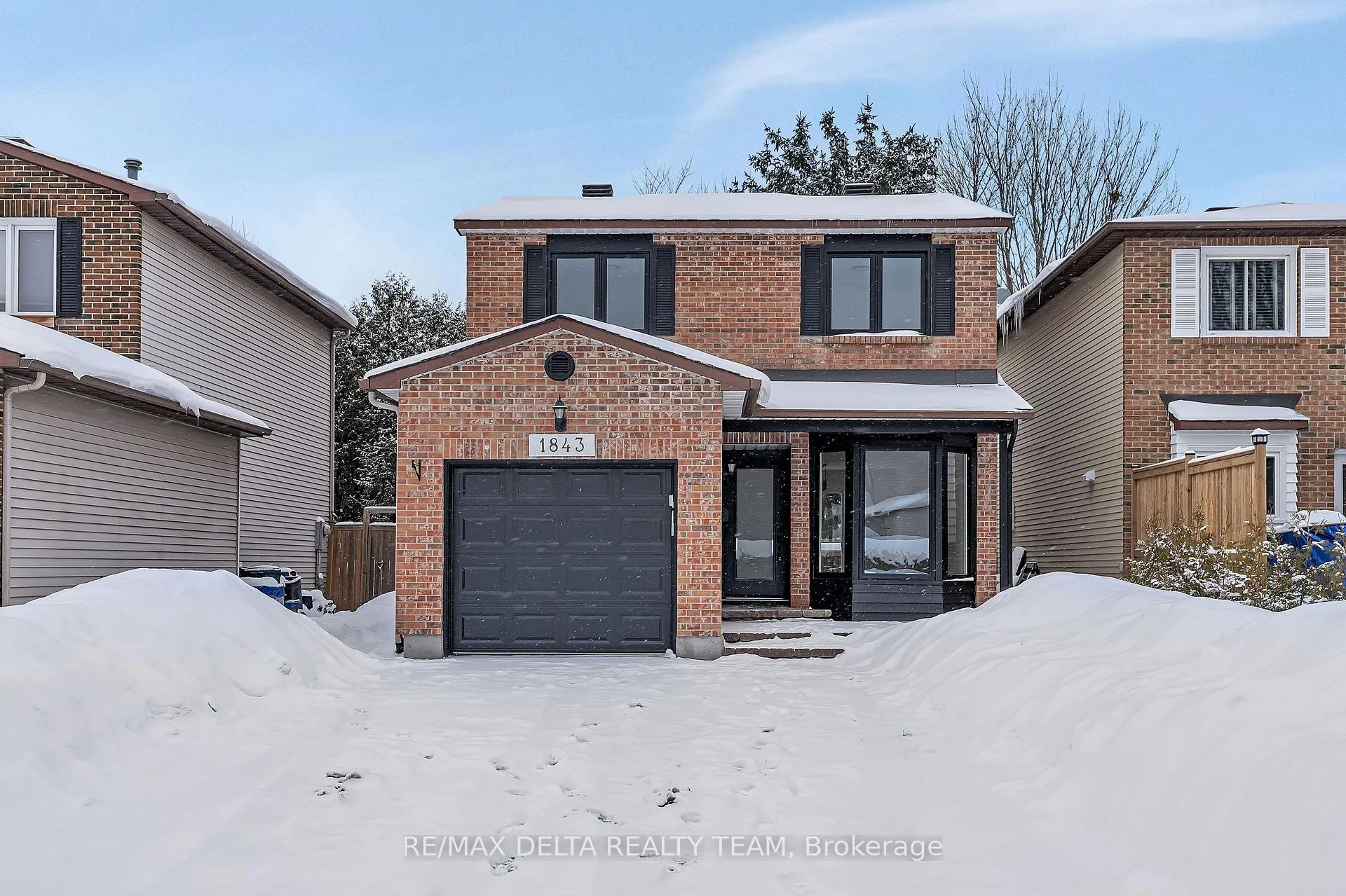 Front of 1843 Brousseau Crescent