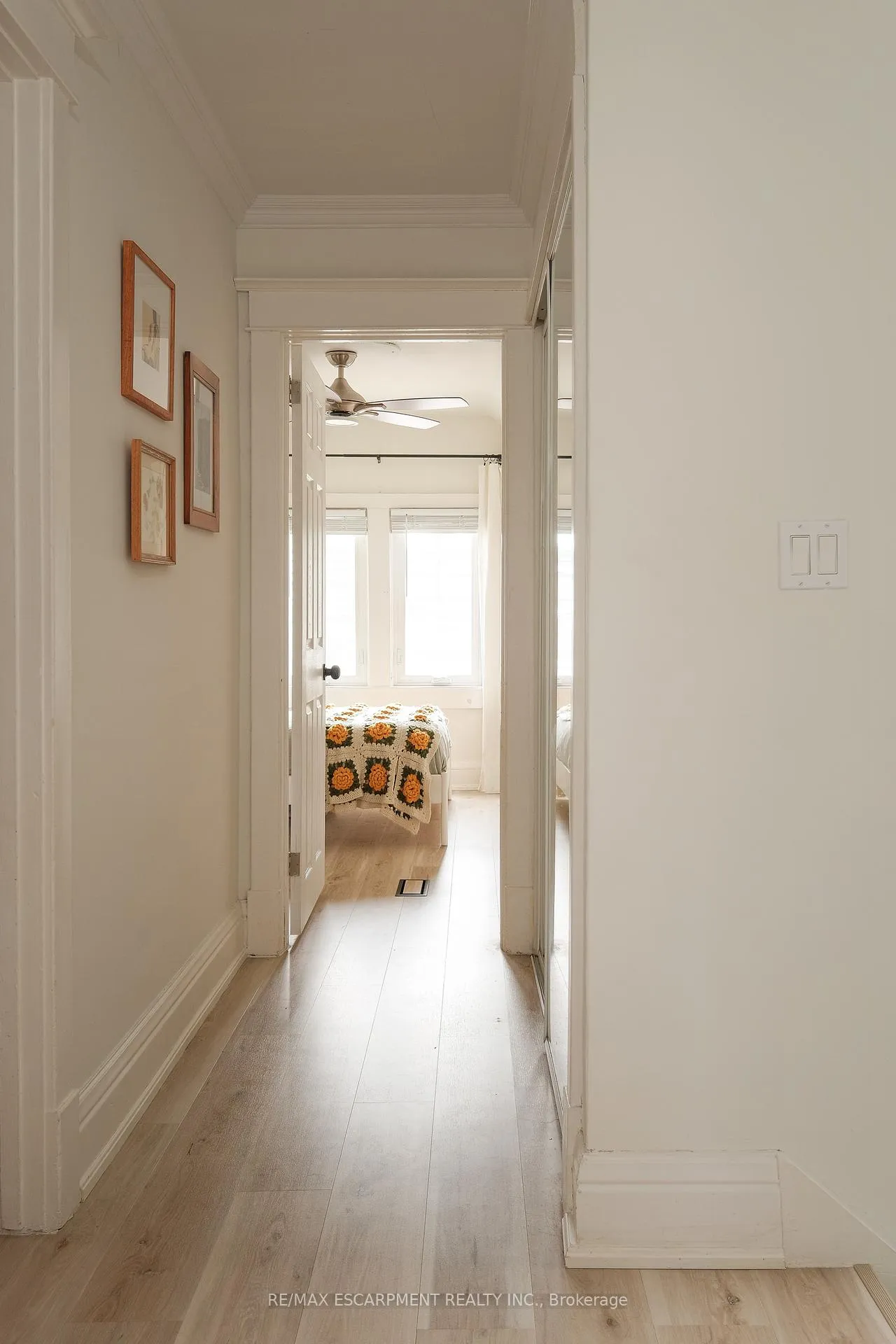Photo 34 of 505 Queensdale Avenue E, Hamilton, Eastmount — HOMEH