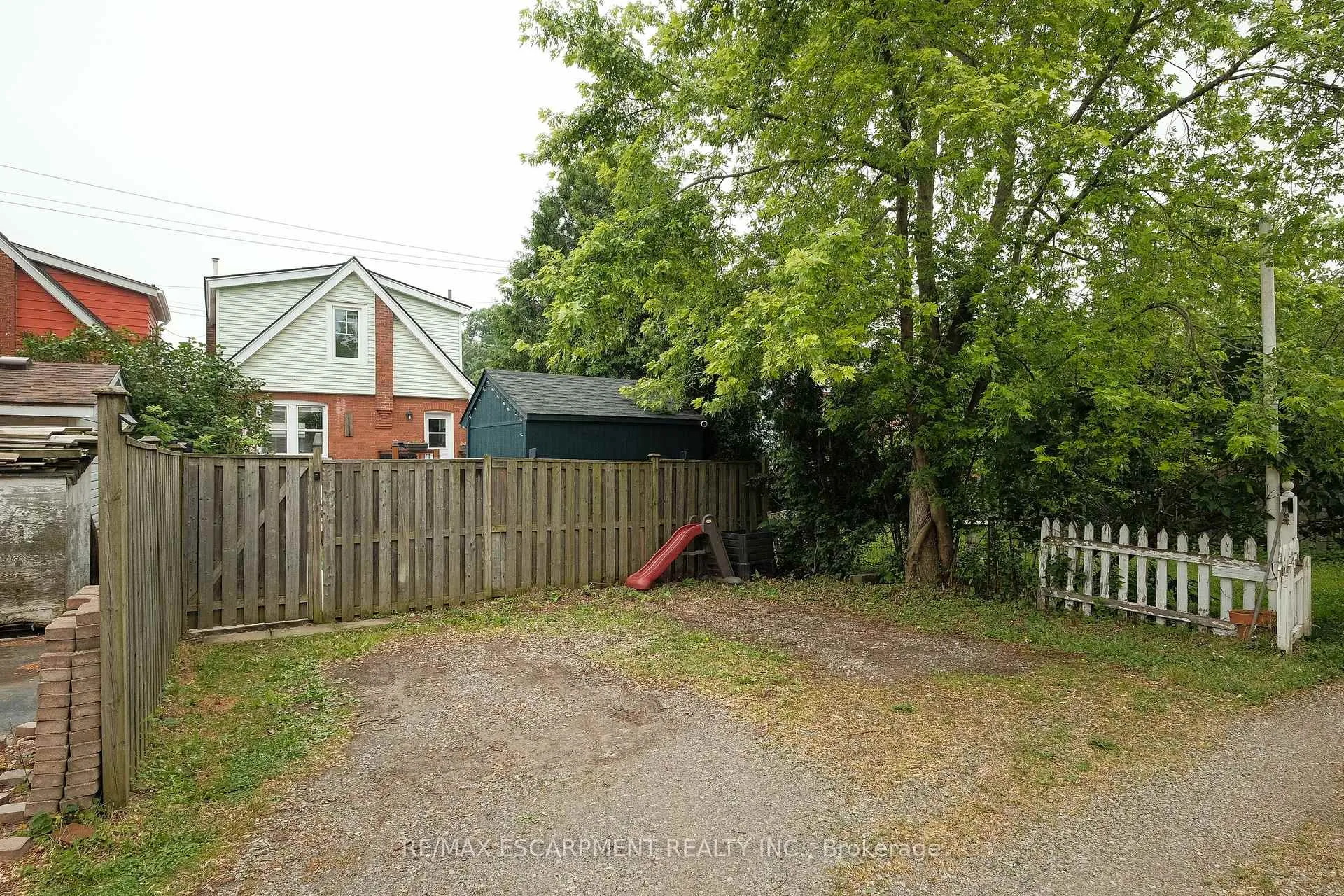 Photo 48 of 505 Queensdale Avenue E, Hamilton, Eastmount — HOMEH