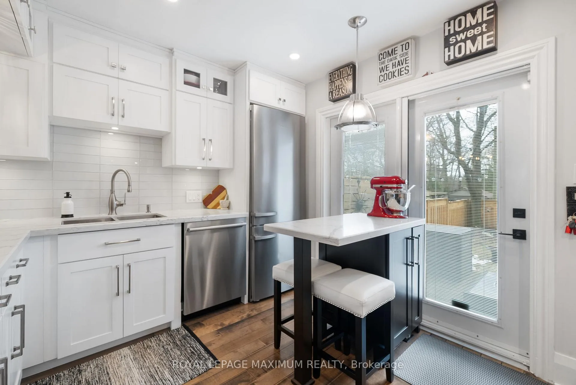 Photo 16 of 527 Merton Street, Toronto, Mount Pleasant East — HOMEH