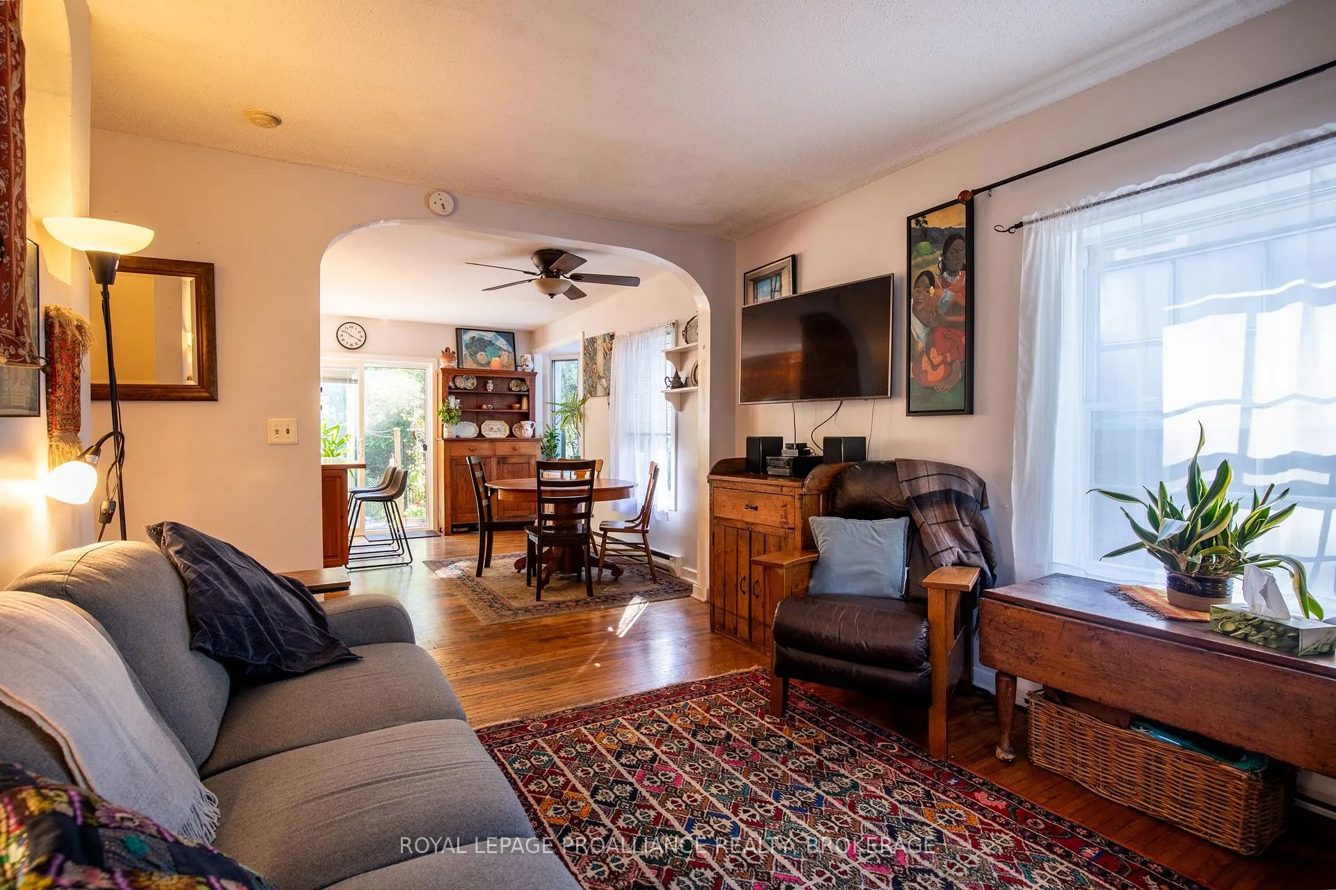 Photo 2 of 337 Palace Road, Kingston, Central City East — HOMEH