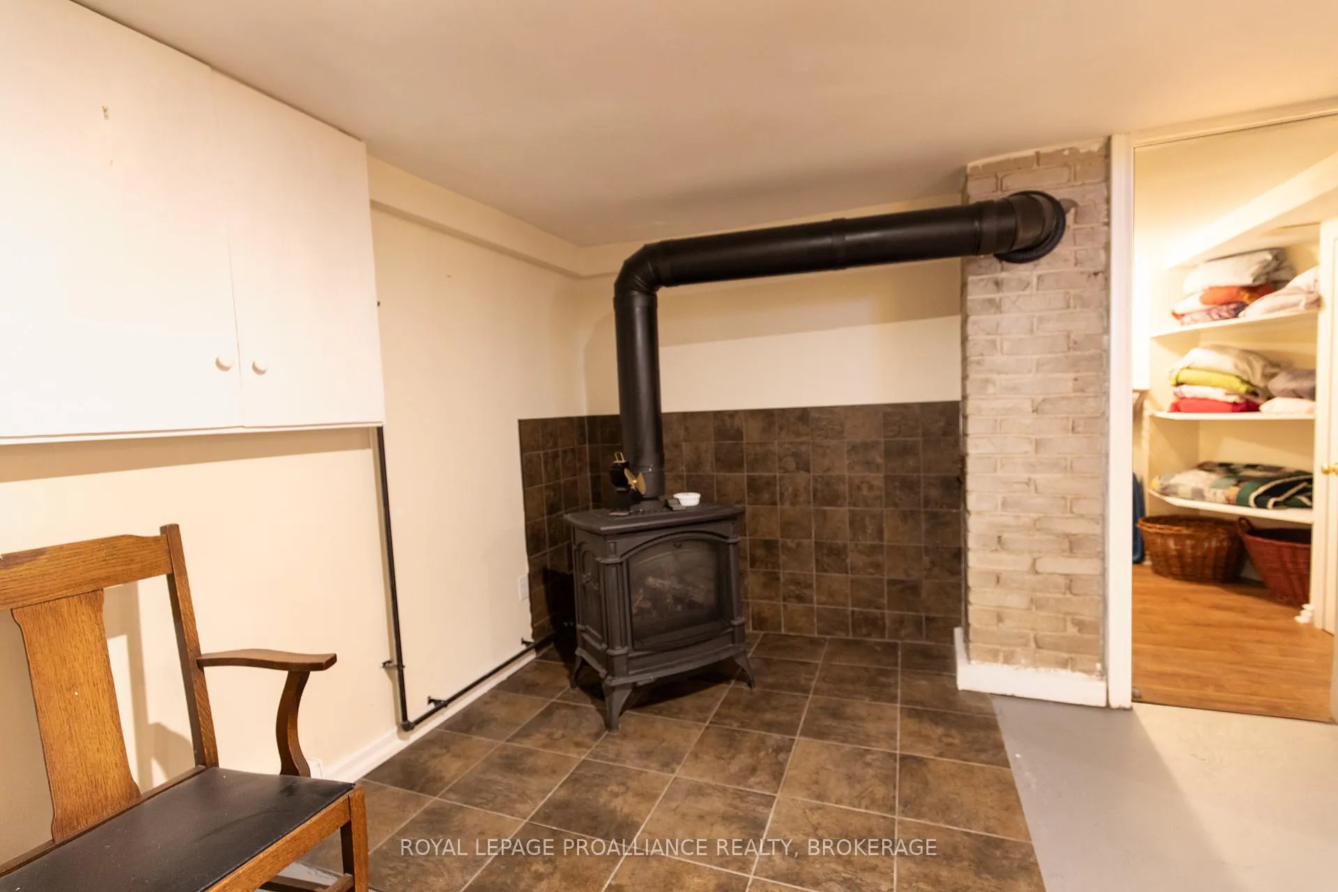Photo 45 of 337 Palace Road, Kingston, Central City East — HOMEH