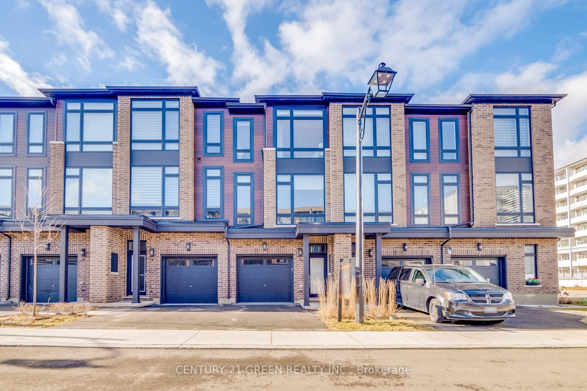 Photo 1 of Unit 3, 270 Melvin Avenue, Hamilton, McQuesten — HOMEH