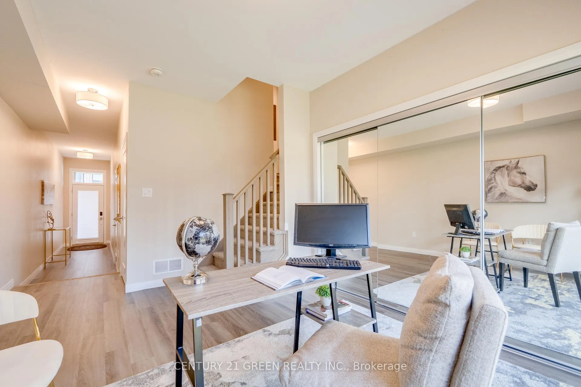Photo 6 of Unit 3, 270 Melvin Avenue, Hamilton, McQuesten — HOMEH