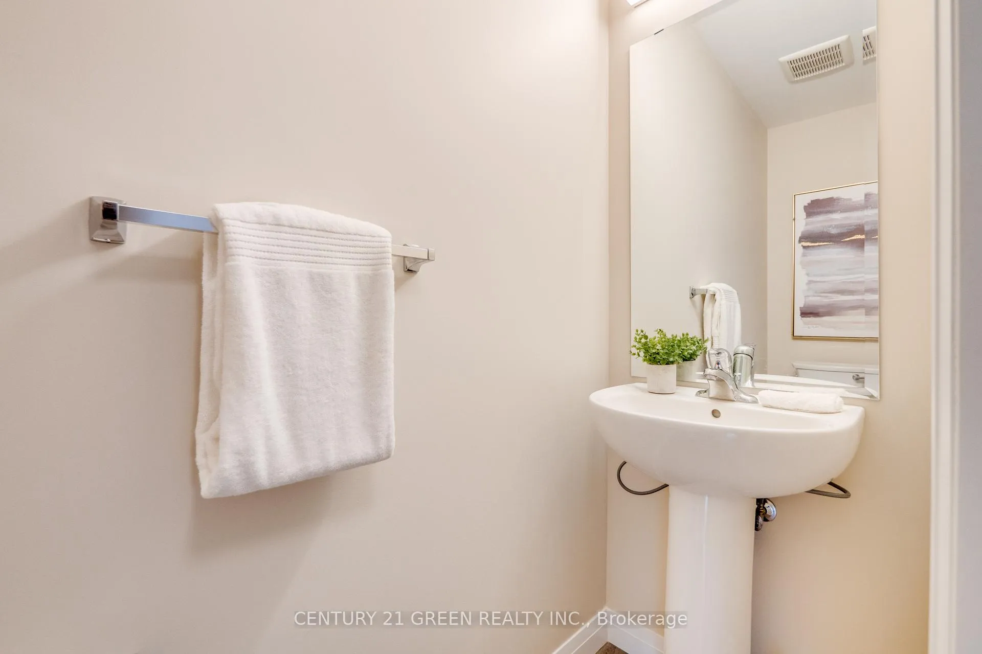Photo 21 of Unit 3, 270 Melvin Avenue, Hamilton, McQuesten — HOMEH