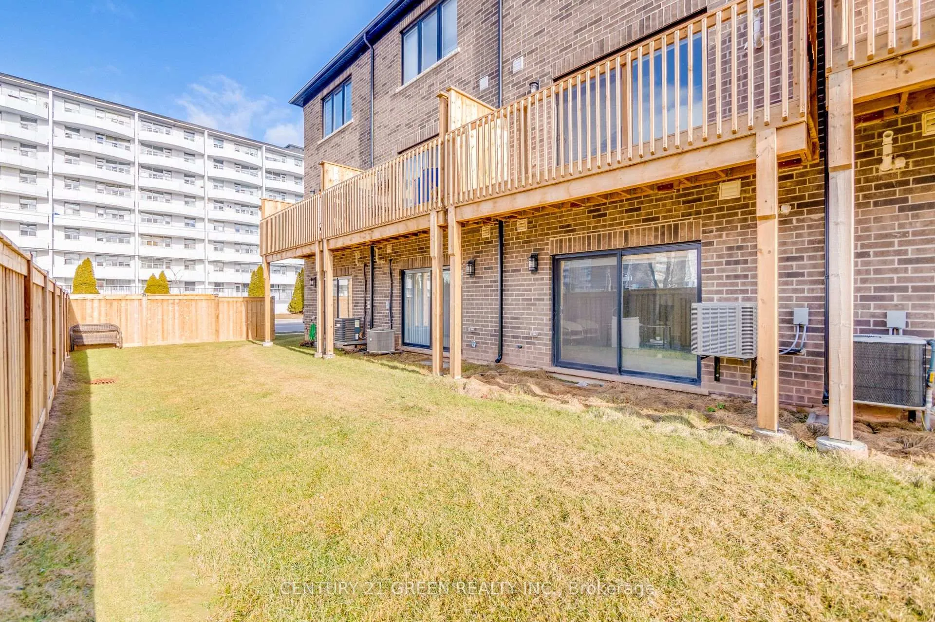 Photo 39 of Unit 3, 270 Melvin Avenue, Hamilton, McQuesten — HOMEH