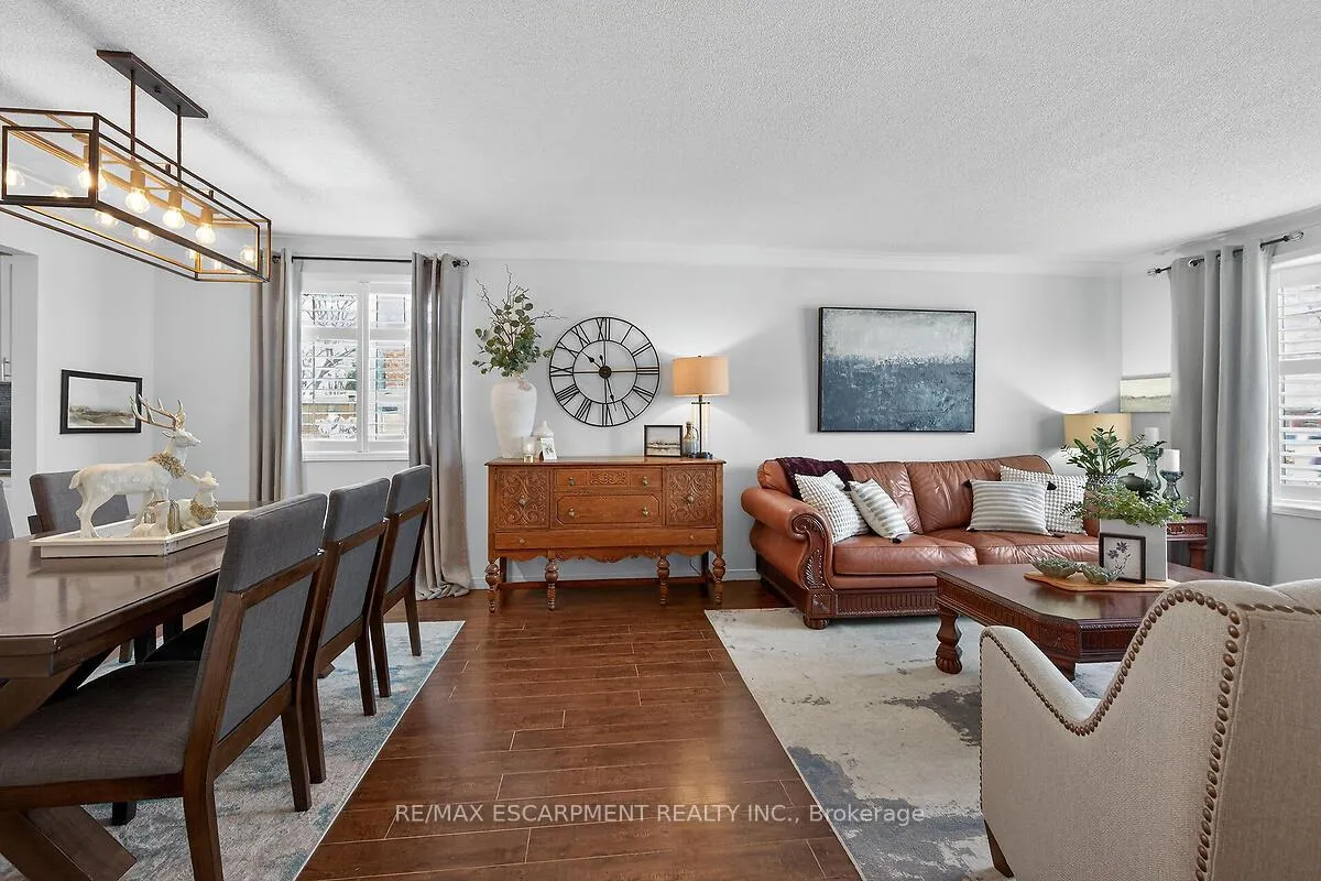 Photo 9 of 8316 Twenty Road E, Hamilton, Rural Glanbrook — HOMEH