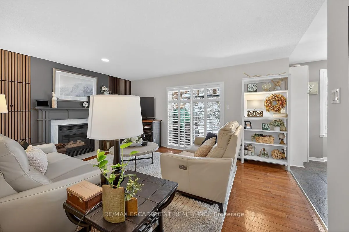 Photo 20 of 8316 Twenty Road E, Hamilton, Rural Glanbrook — HOMEH