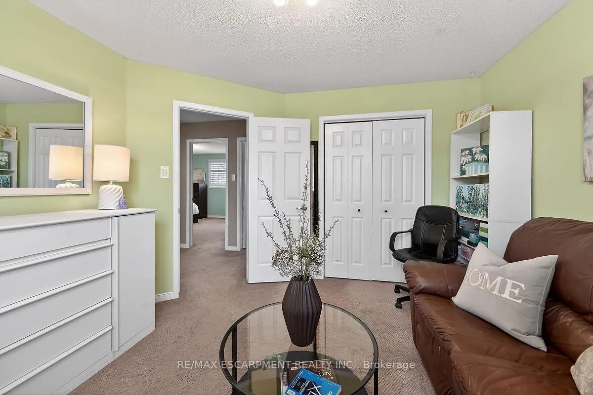 Photo 30 of 8316 Twenty Road E, Hamilton, Rural Glanbrook — HOMEH