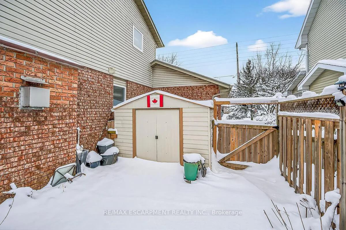 Photo 37 of 8316 Twenty Road E, Hamilton, Rural Glanbrook — HOMEH
