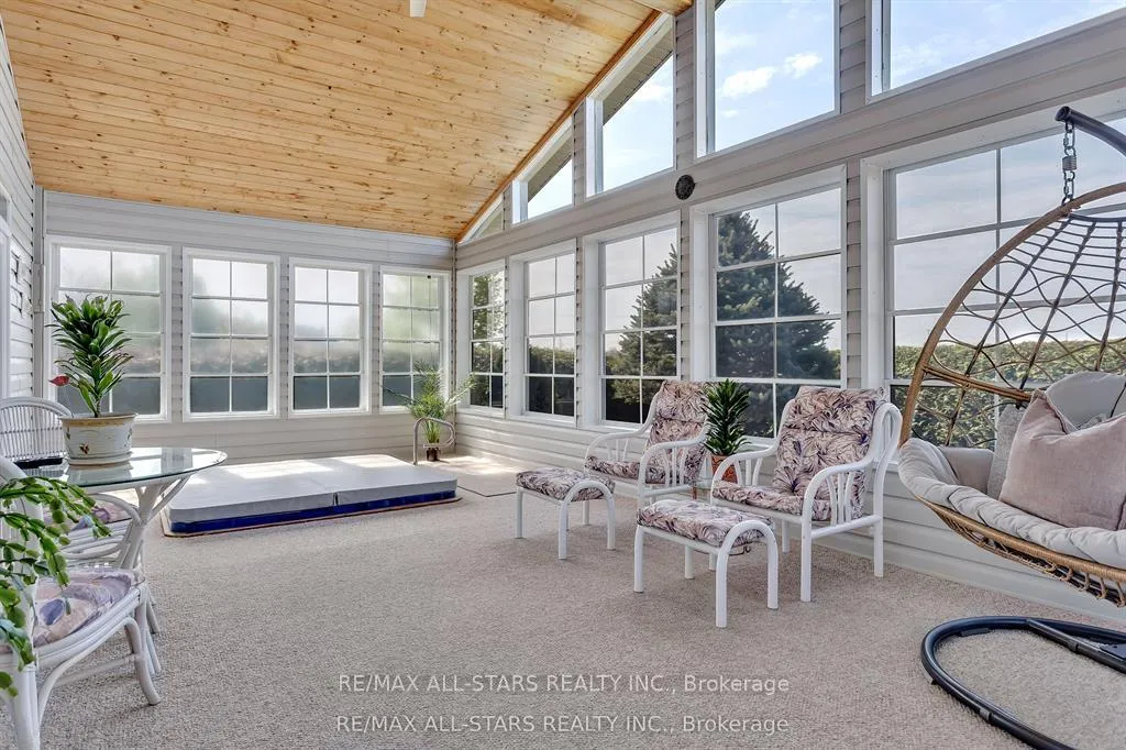 Photo 12 of 25 Sylvester Drive, Kawartha Lakes, Lindsay — HOMEH