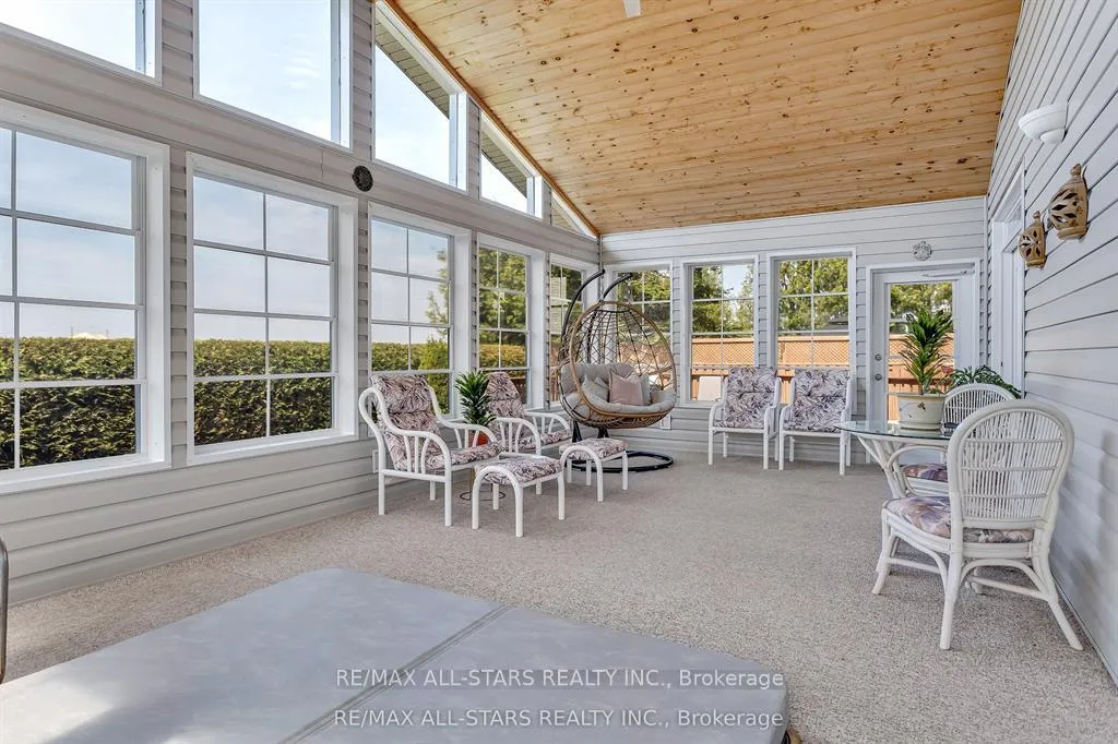 Photo 13 of 25 Sylvester Drive, Kawartha Lakes, Lindsay — HOMEH