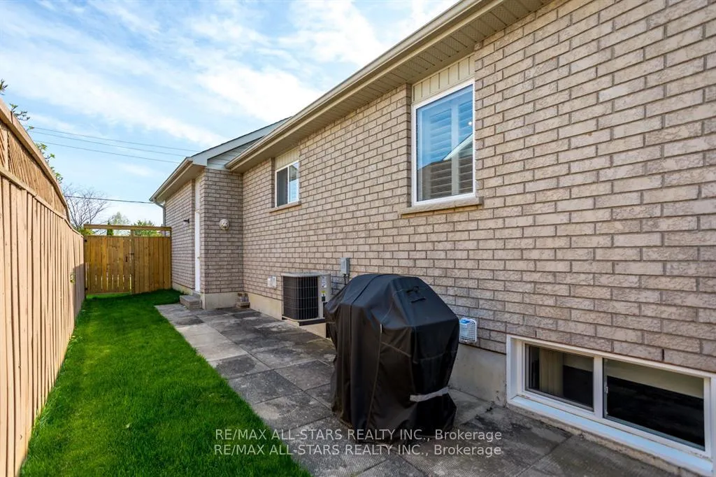Photo 31 of 25 Sylvester Drive, Kawartha Lakes, Lindsay — HOMEH