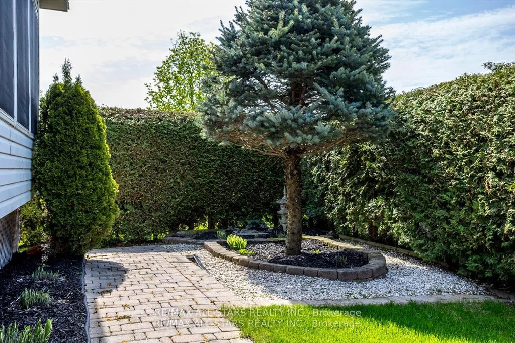 Photo 34 of 25 Sylvester Drive, Kawartha Lakes, Lindsay — HOMEH