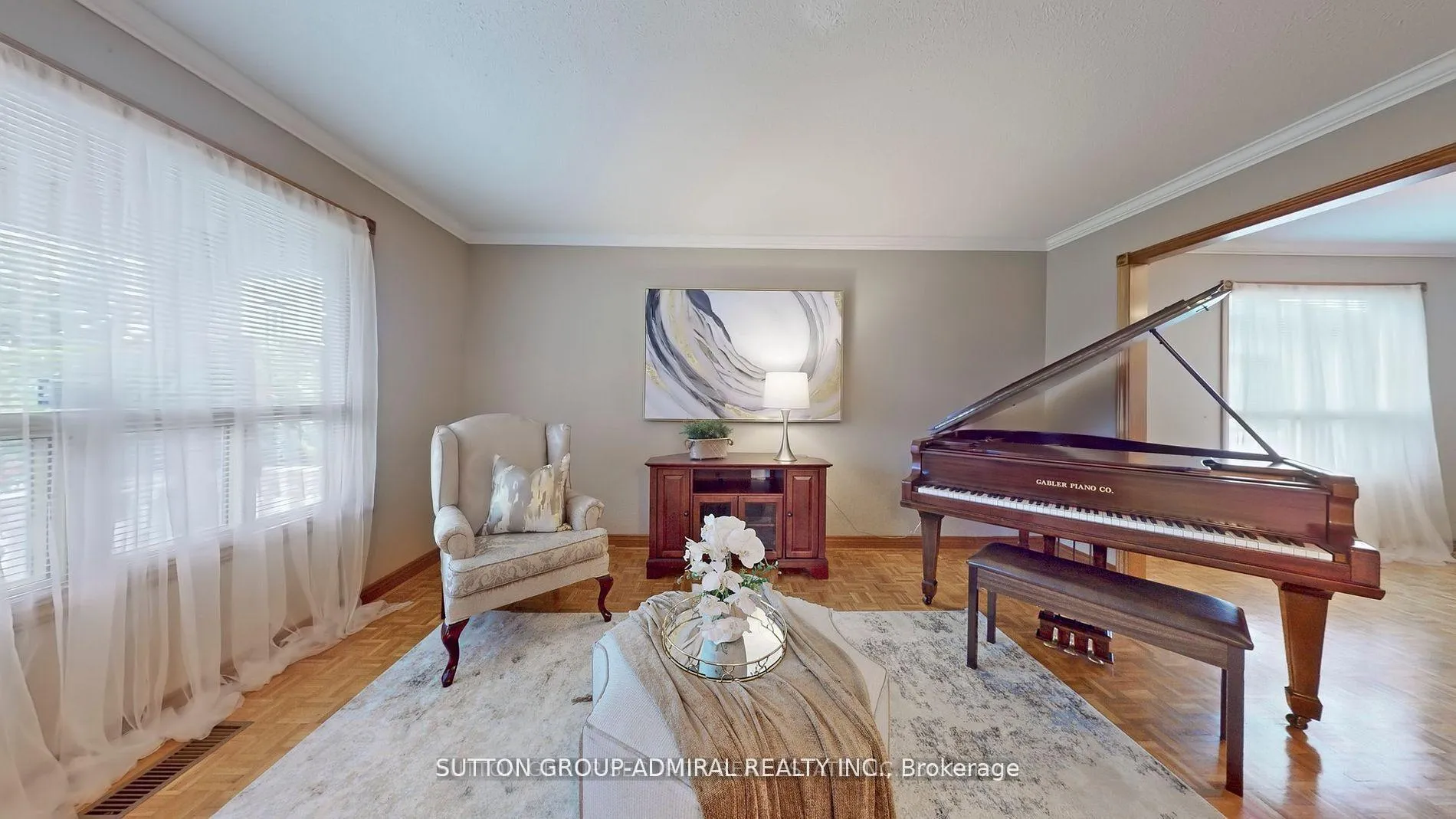 Photo 3 of 36 Hurricane Avenue, Vaughan, West Woodbridge — HOMEH