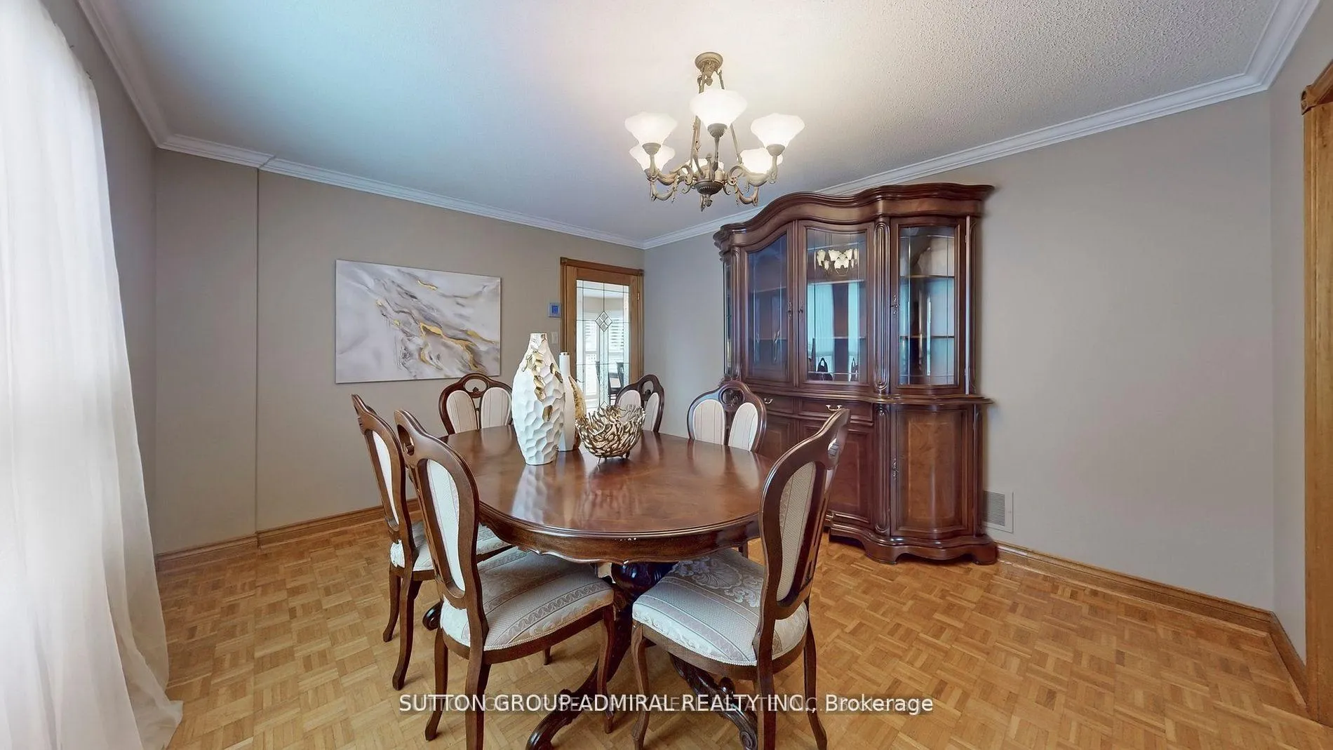 Photo 5 of 36 Hurricane Avenue, Vaughan, West Woodbridge — HOMEH