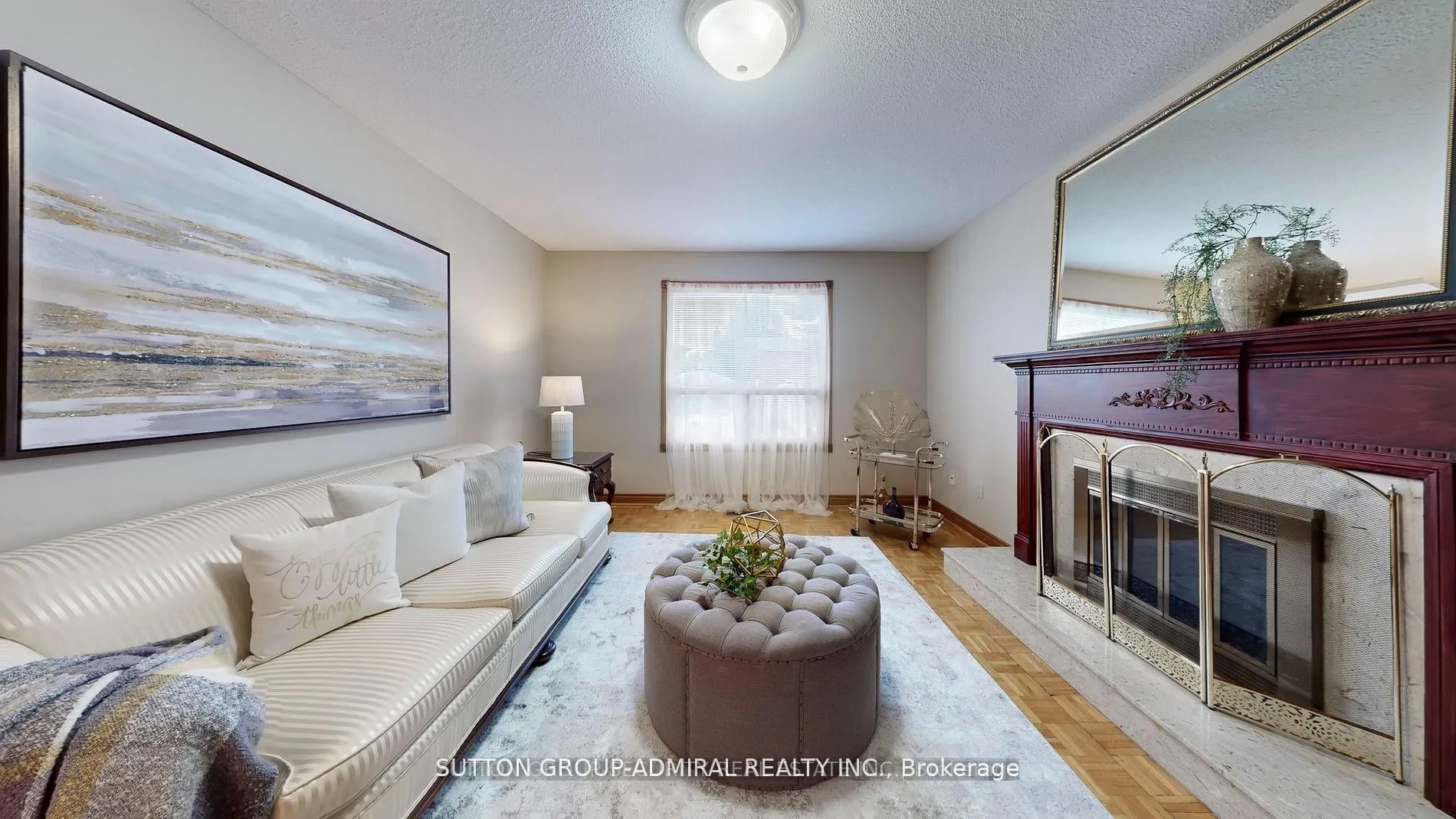 Photo 6 of 36 Hurricane Avenue, Vaughan, West Woodbridge — HOMEH
