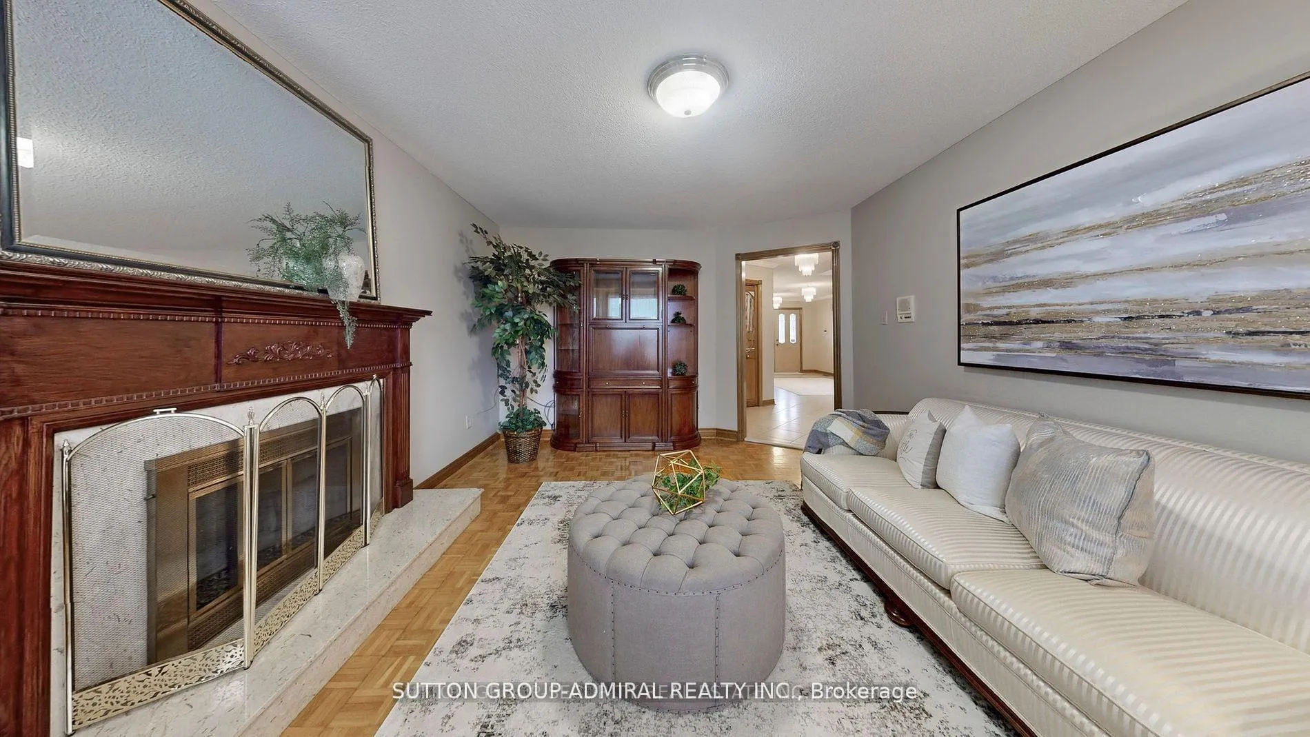 Photo 7 of 36 Hurricane Avenue, Vaughan, West Woodbridge — HOMEH