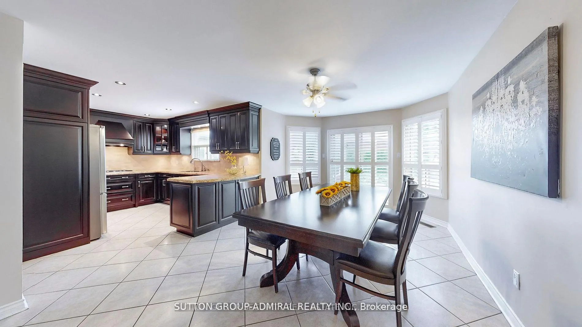 Photo 9 of 36 Hurricane Avenue, Vaughan, West Woodbridge — HOMEH
