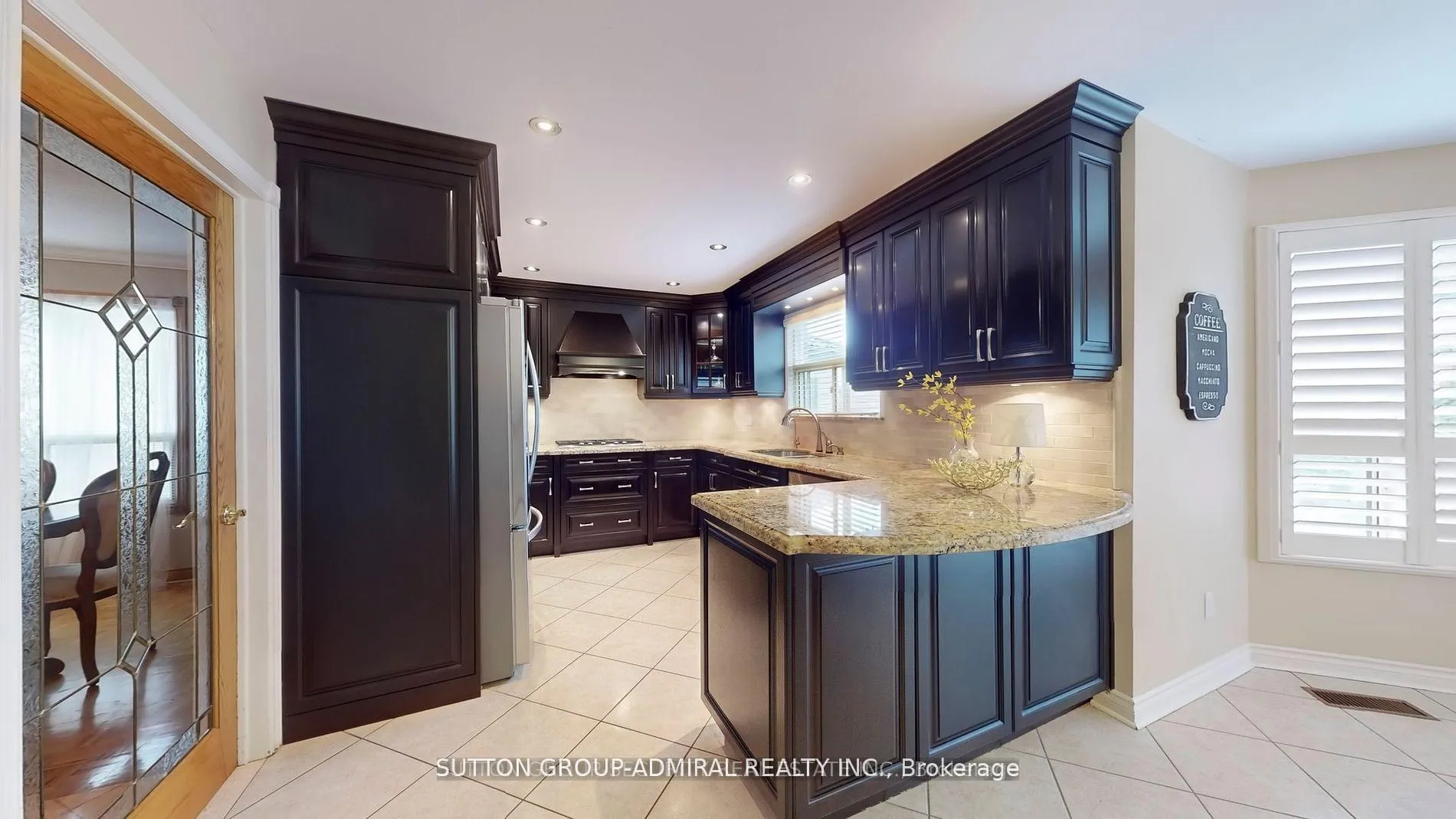 Photo 11 of 36 Hurricane Avenue, Vaughan, West Woodbridge — HOMEH
