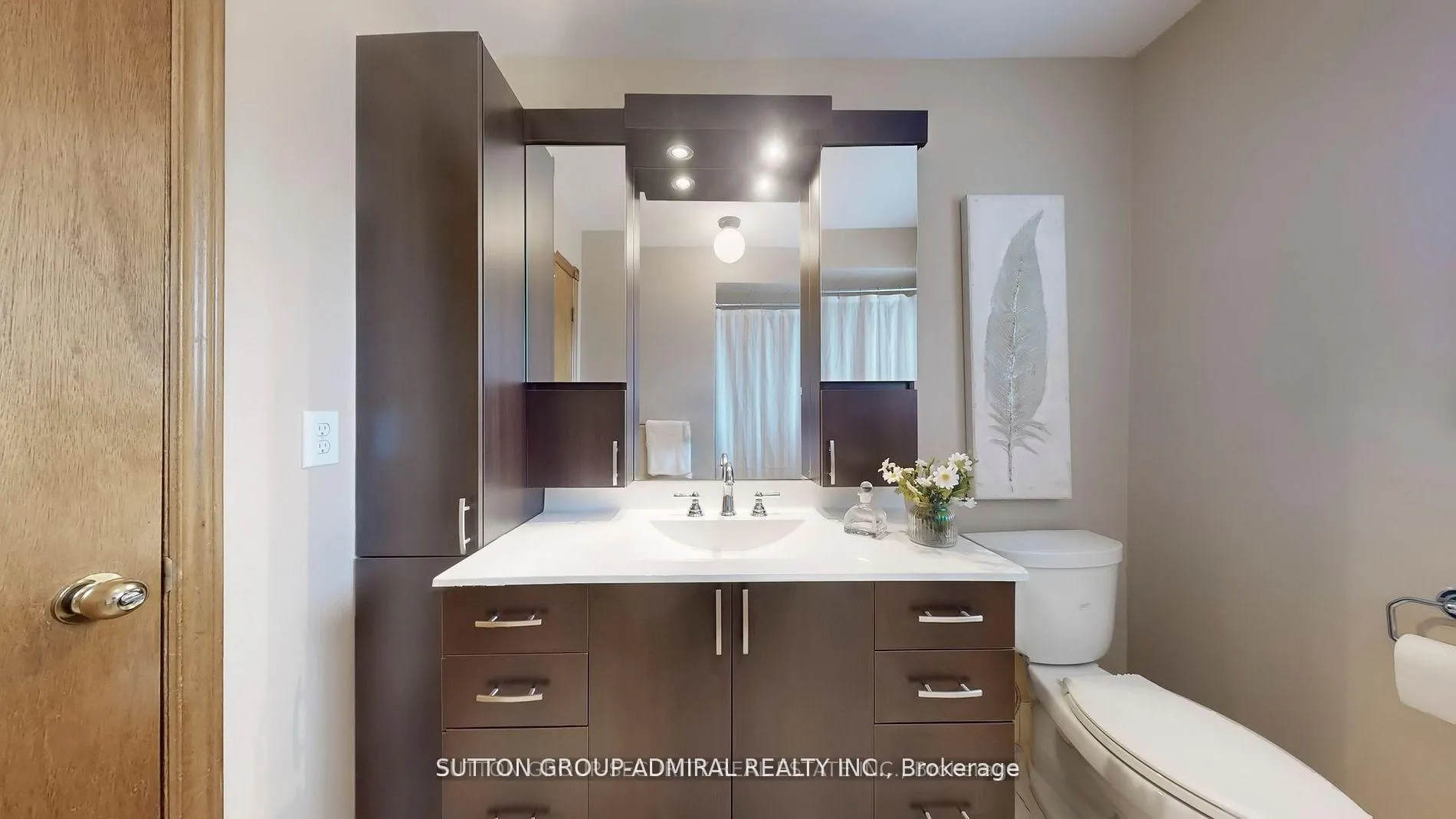 Photo 25 of 36 Hurricane Avenue, Vaughan, West Woodbridge — HOMEH