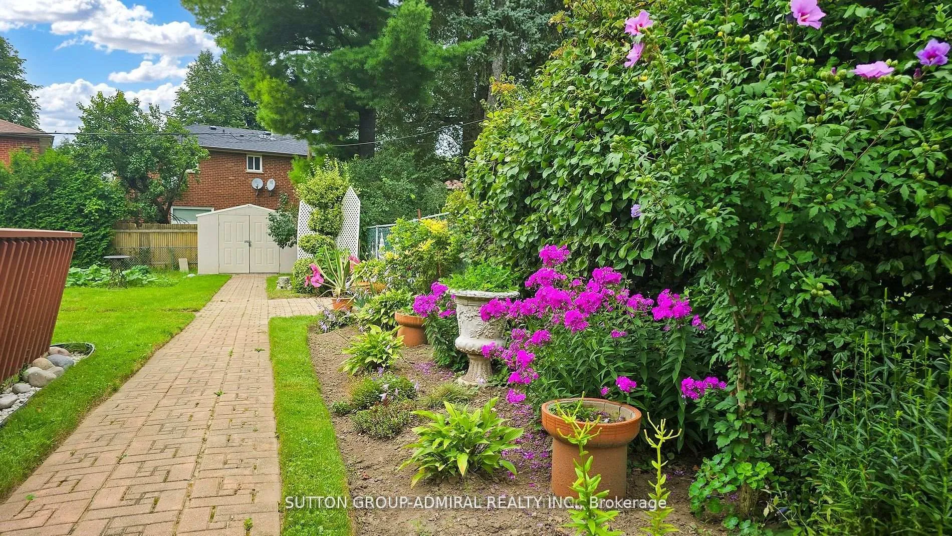 Photo 39 of 36 Hurricane Avenue, Vaughan, West Woodbridge — HOMEH