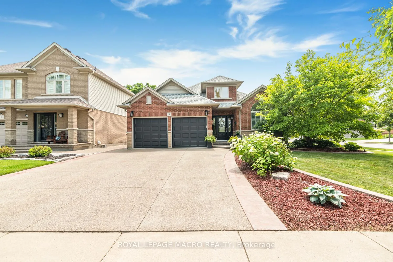 Photo 2 of 4 Wills Crescent, Hamilton, Binbrook — HOMEH