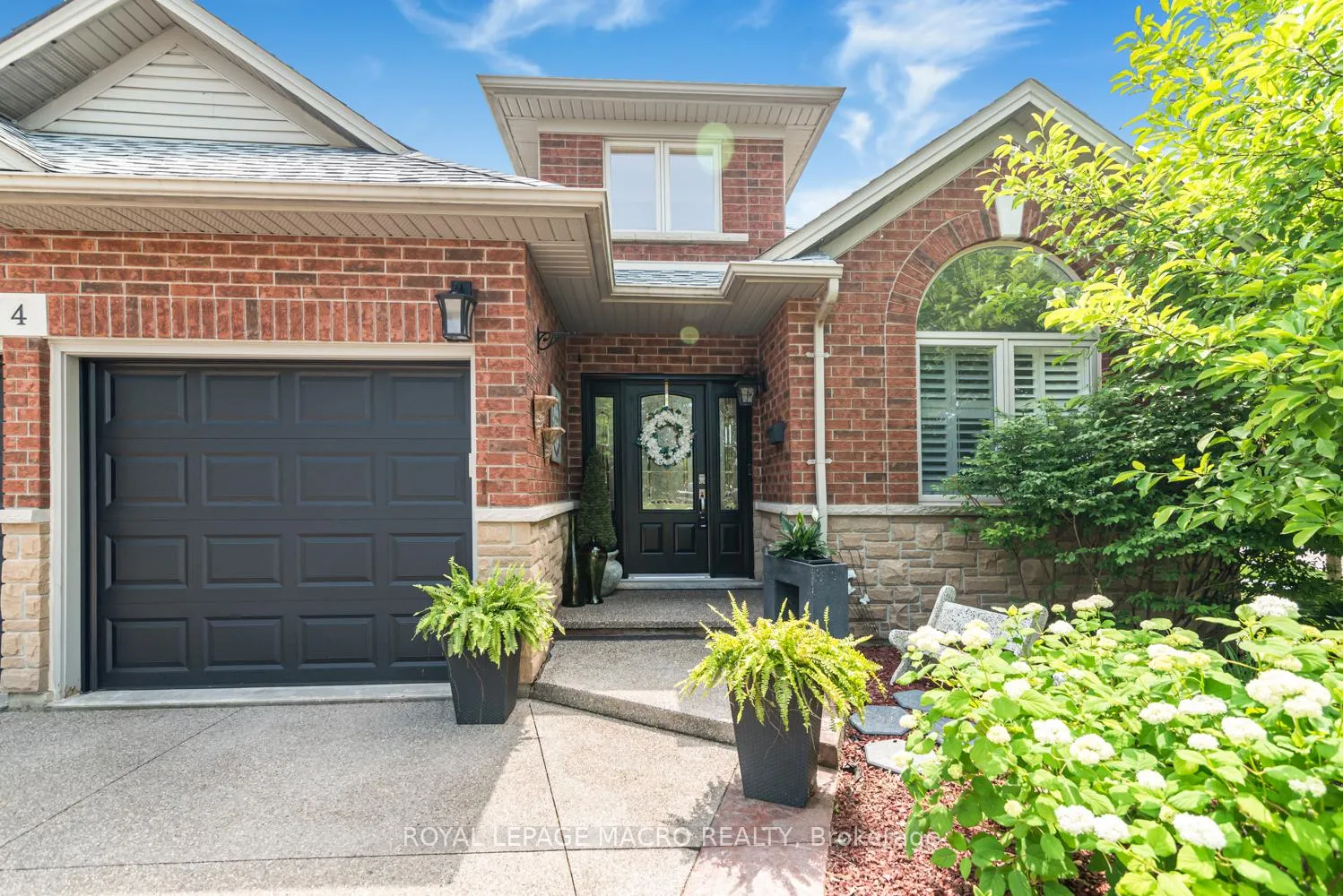 Photo 4 of 4 Wills Crescent, Hamilton, Binbrook — HOMEH
