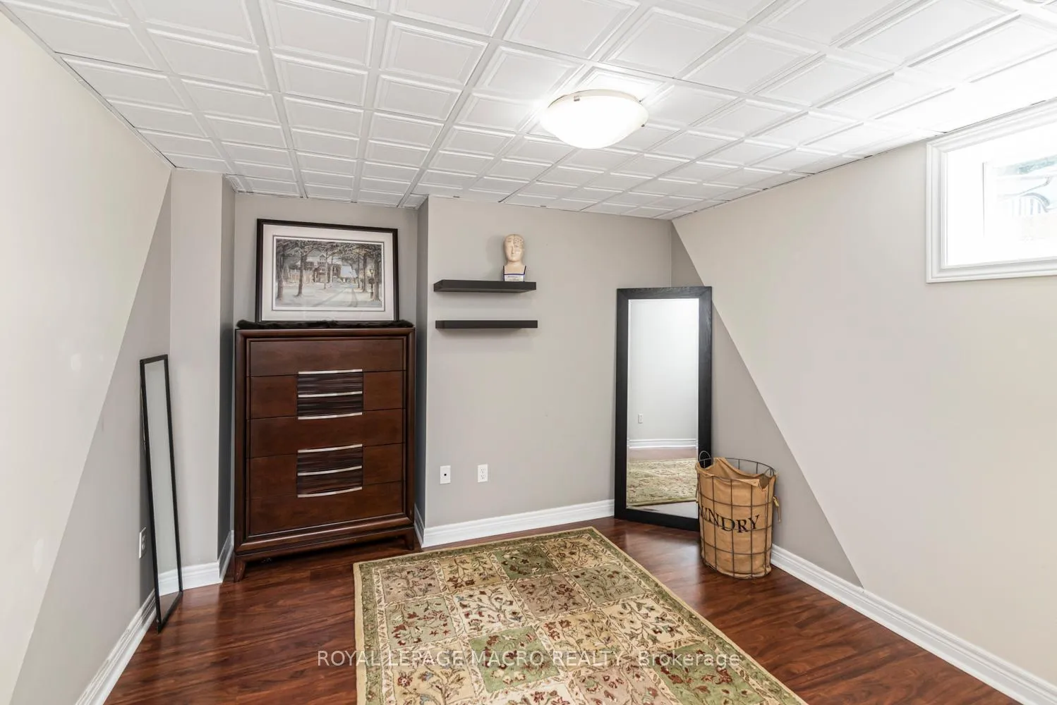Photo 34 of 4 Wills Crescent, Hamilton, Binbrook — HOMEH