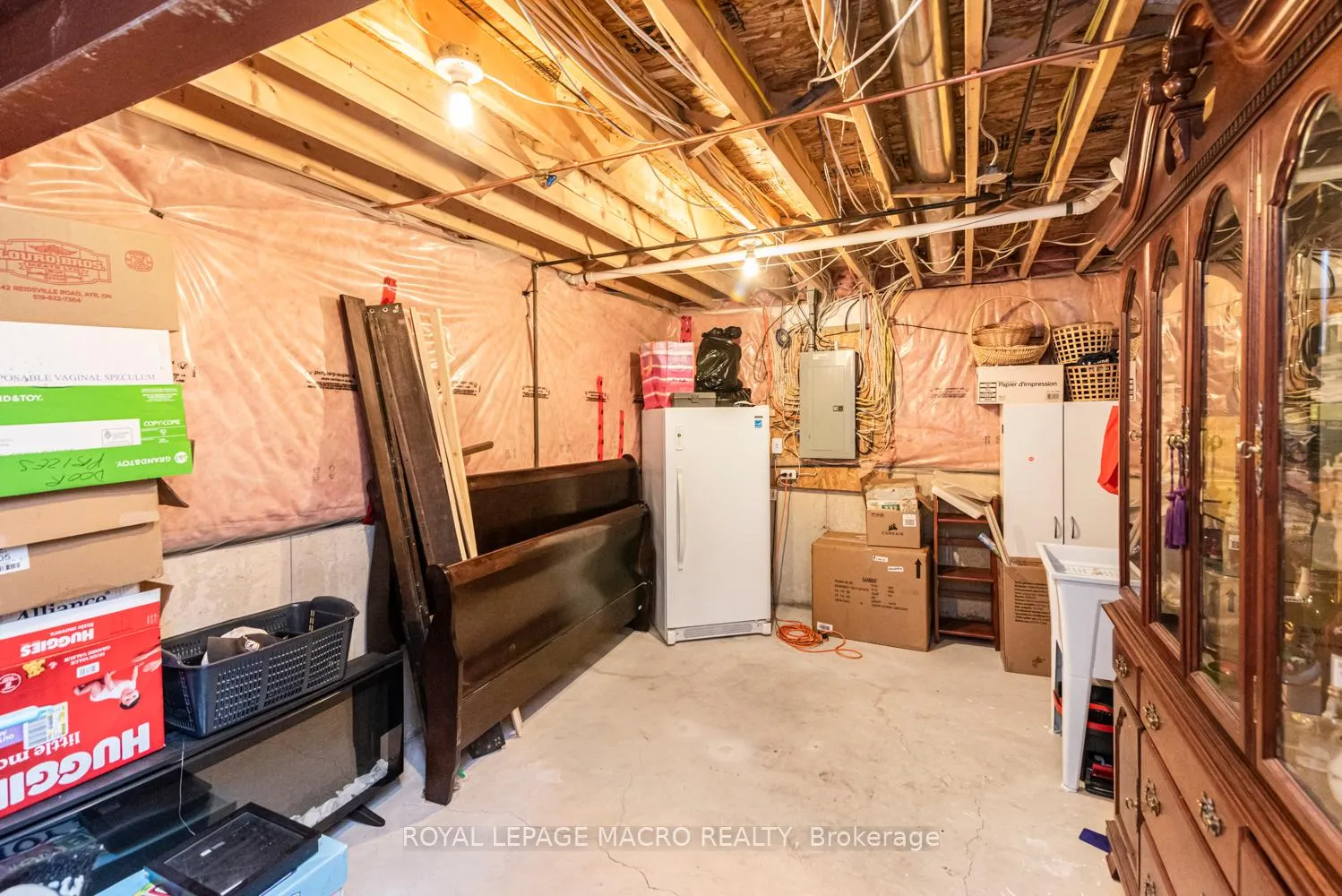 Photo 37 of 4 Wills Crescent, Hamilton, Binbrook — HOMEH