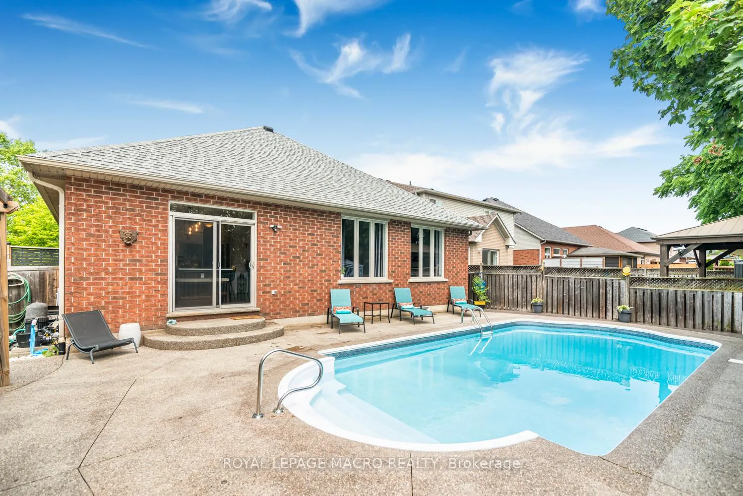 Photo 45 of 4 Wills Crescent, Hamilton, Binbrook — HOMEH