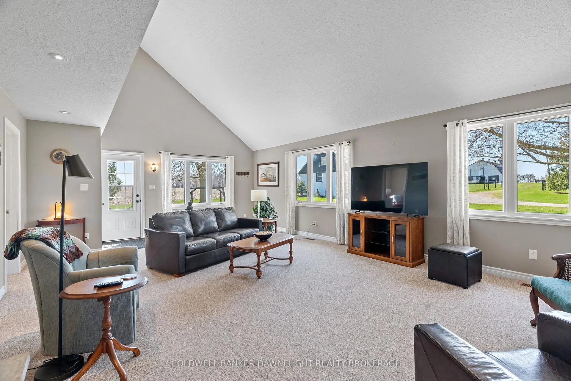 Photo 9 of 38565 Dashwood Road, South Huron, zz-Rural — HOMEH