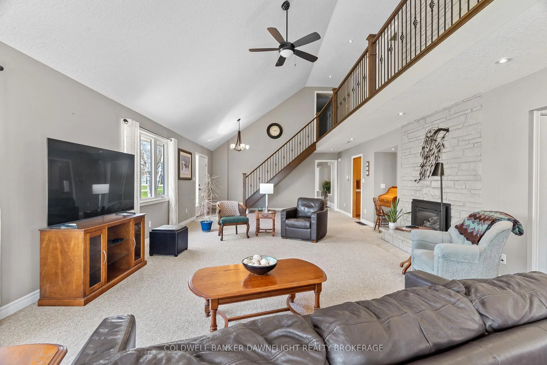Photo 11 of 38565 Dashwood Road, South Huron, zz-Rural — HOMEH