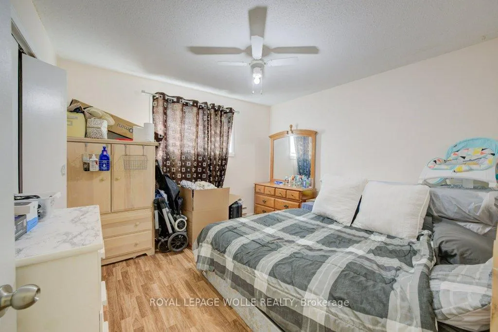 Photo 15 of 103 Vicmount Drive, Kitchener — HOMEH