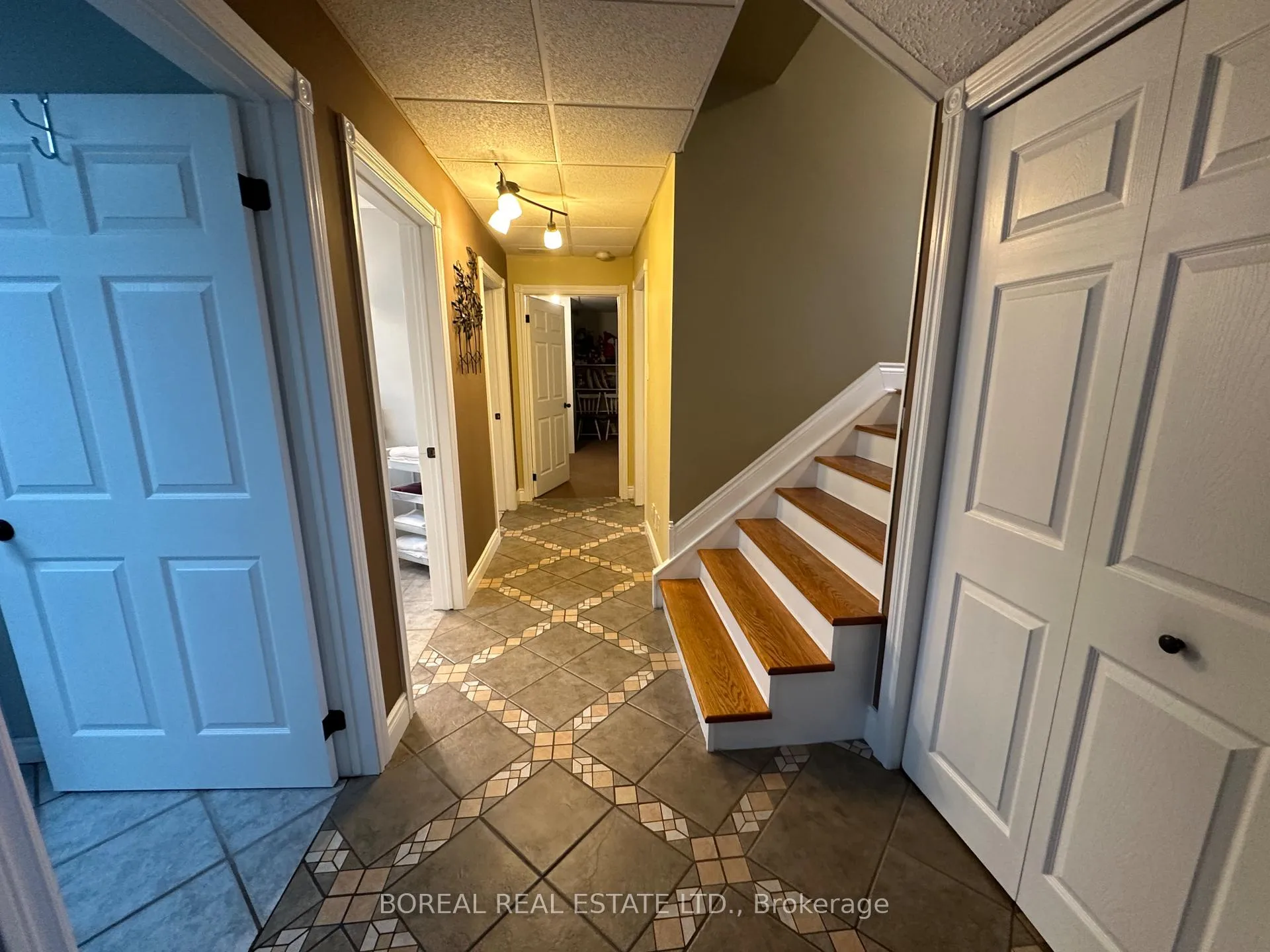 Photo 38 of 806 Hwy 652, Cochrane — HOMEH