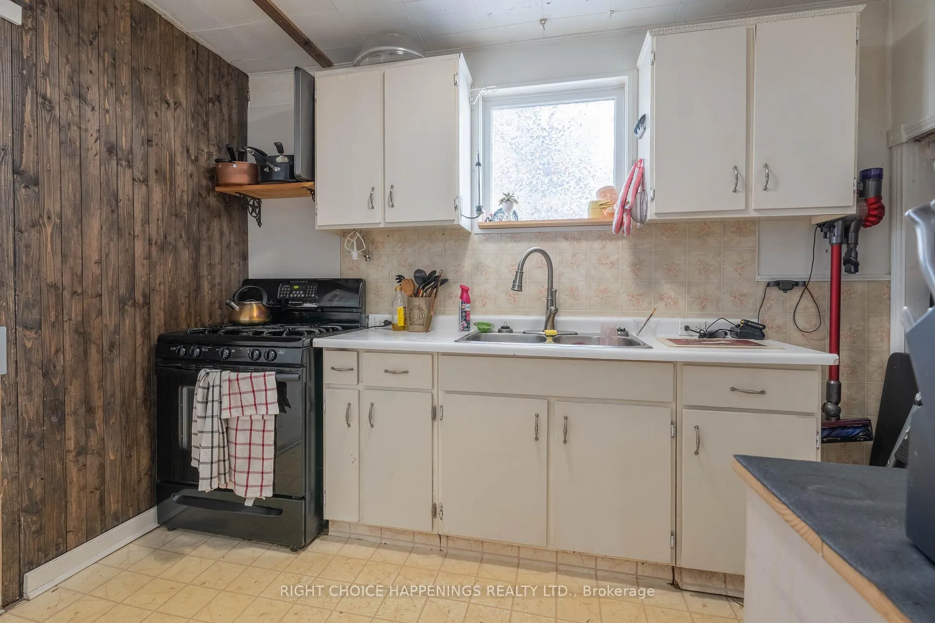 Photo 7 of 263 Wellington Street, Port Colborne, Killaly East — HOMEH