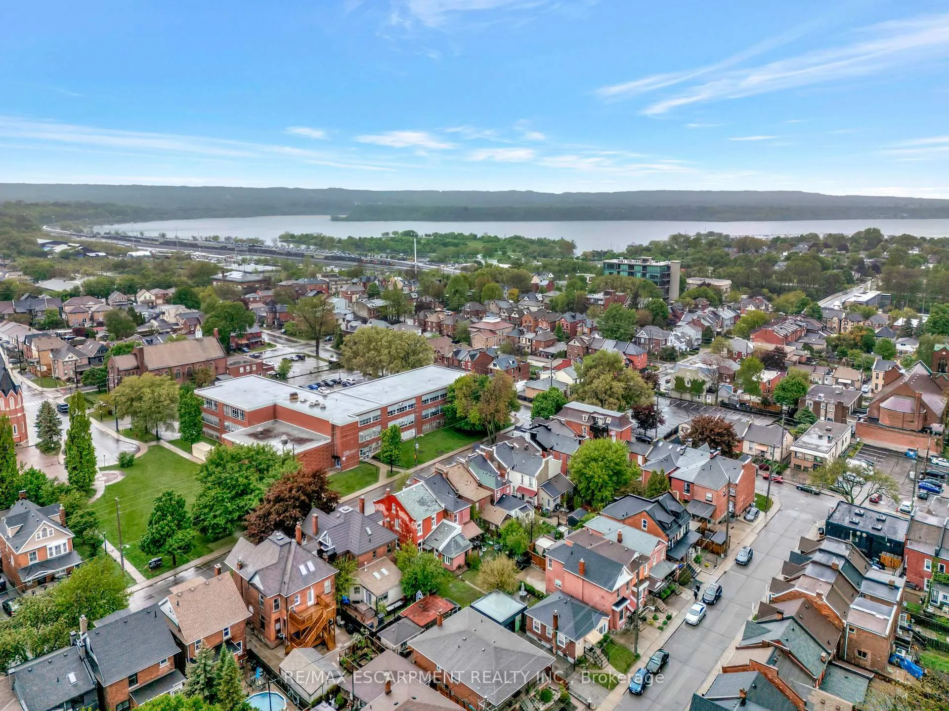 Photo 6 of 198 Macnab Street N, Hamilton, Central — HOMEH