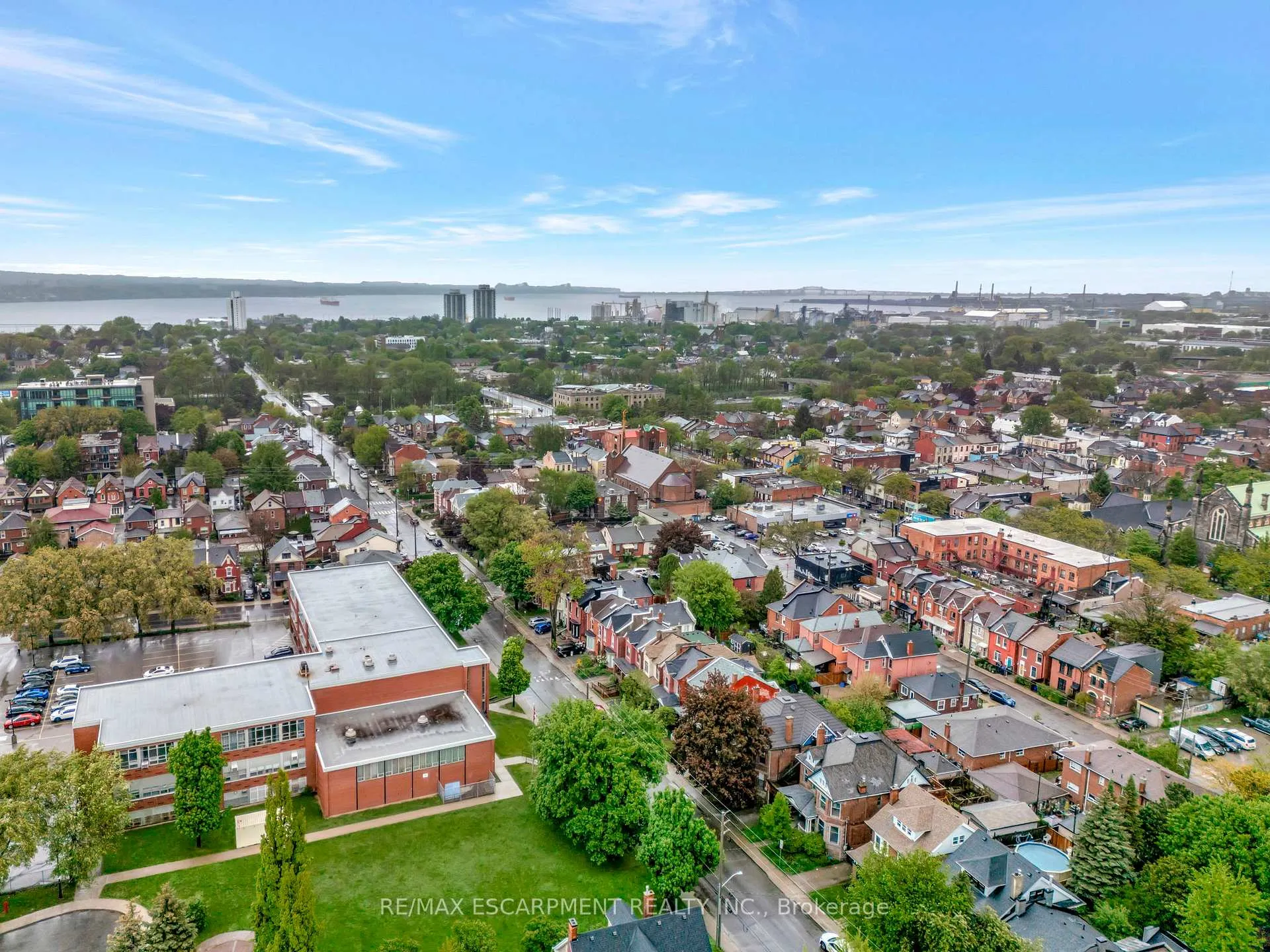Photo 7 of 198 Macnab Street N, Hamilton, Central — HOMEH