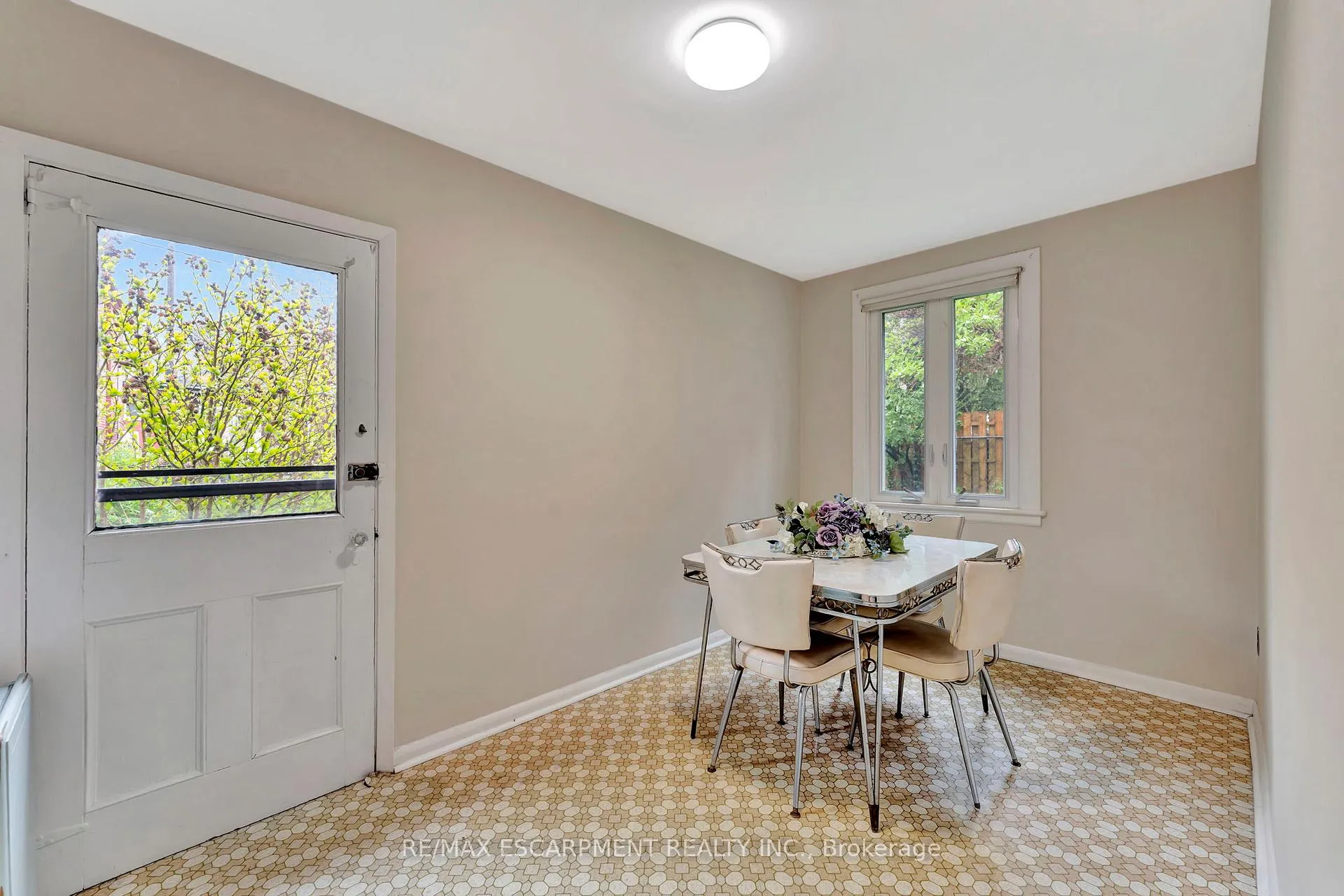 Photo 29 of 198 Macnab Street N, Hamilton, Central — HOMEH